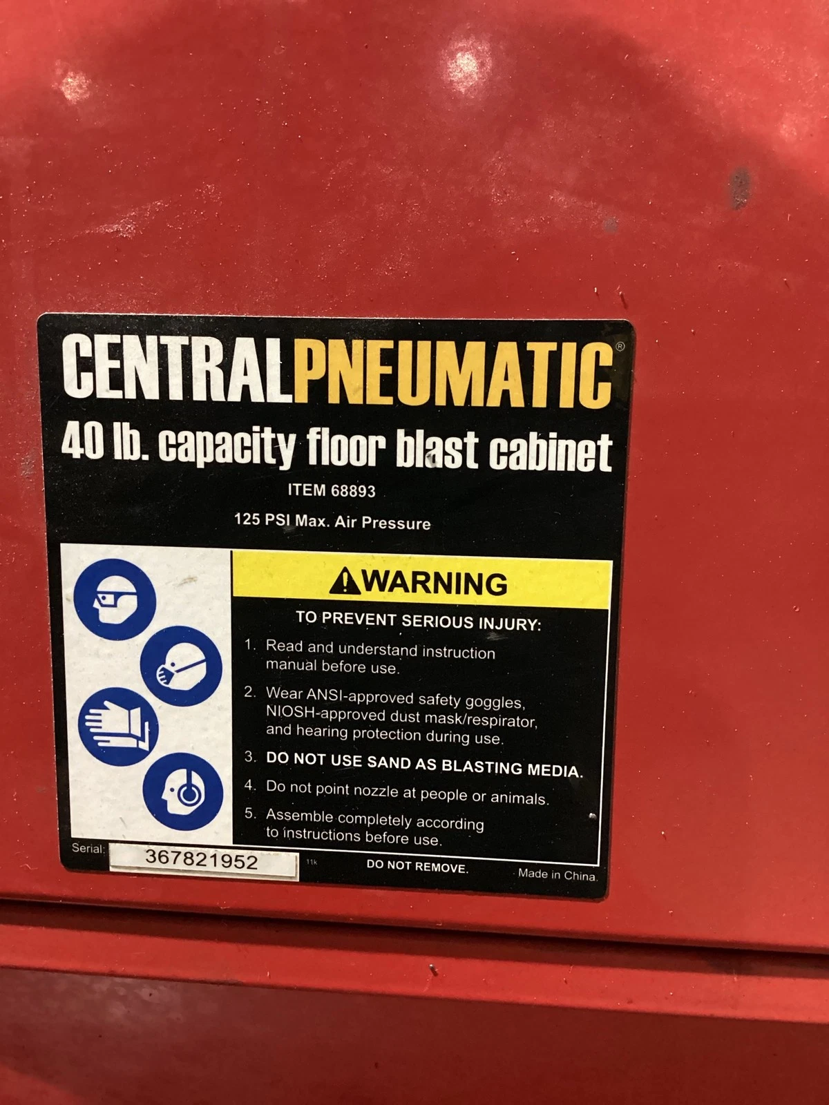 Central Pneumatic 68893 40 lb. Floor Blast Cabinet 125 PSI USED - Image 2