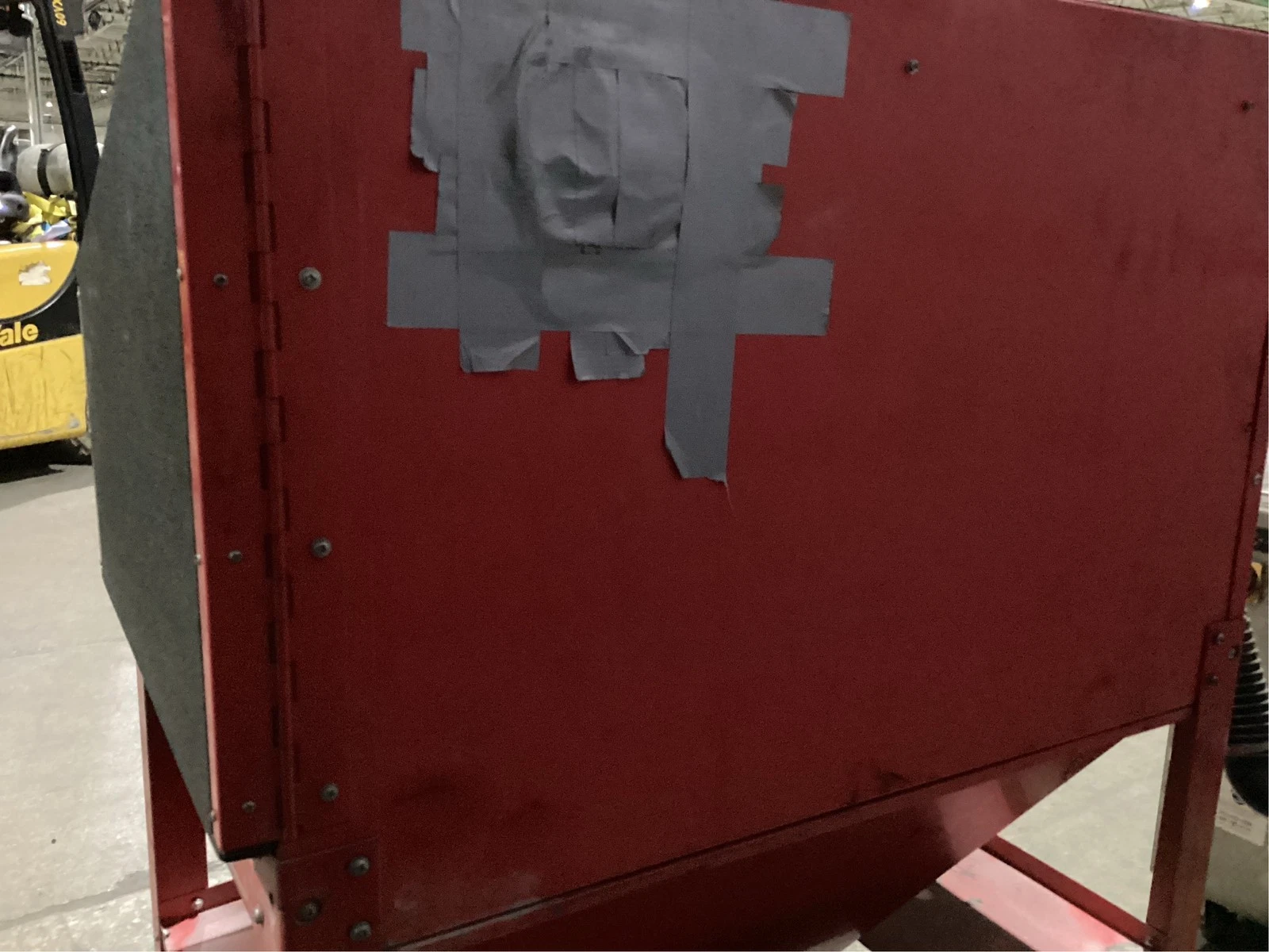 Central Pneumatic 68893 40 lb. Floor Blast Cabinet 125 PSI USED - Image 5