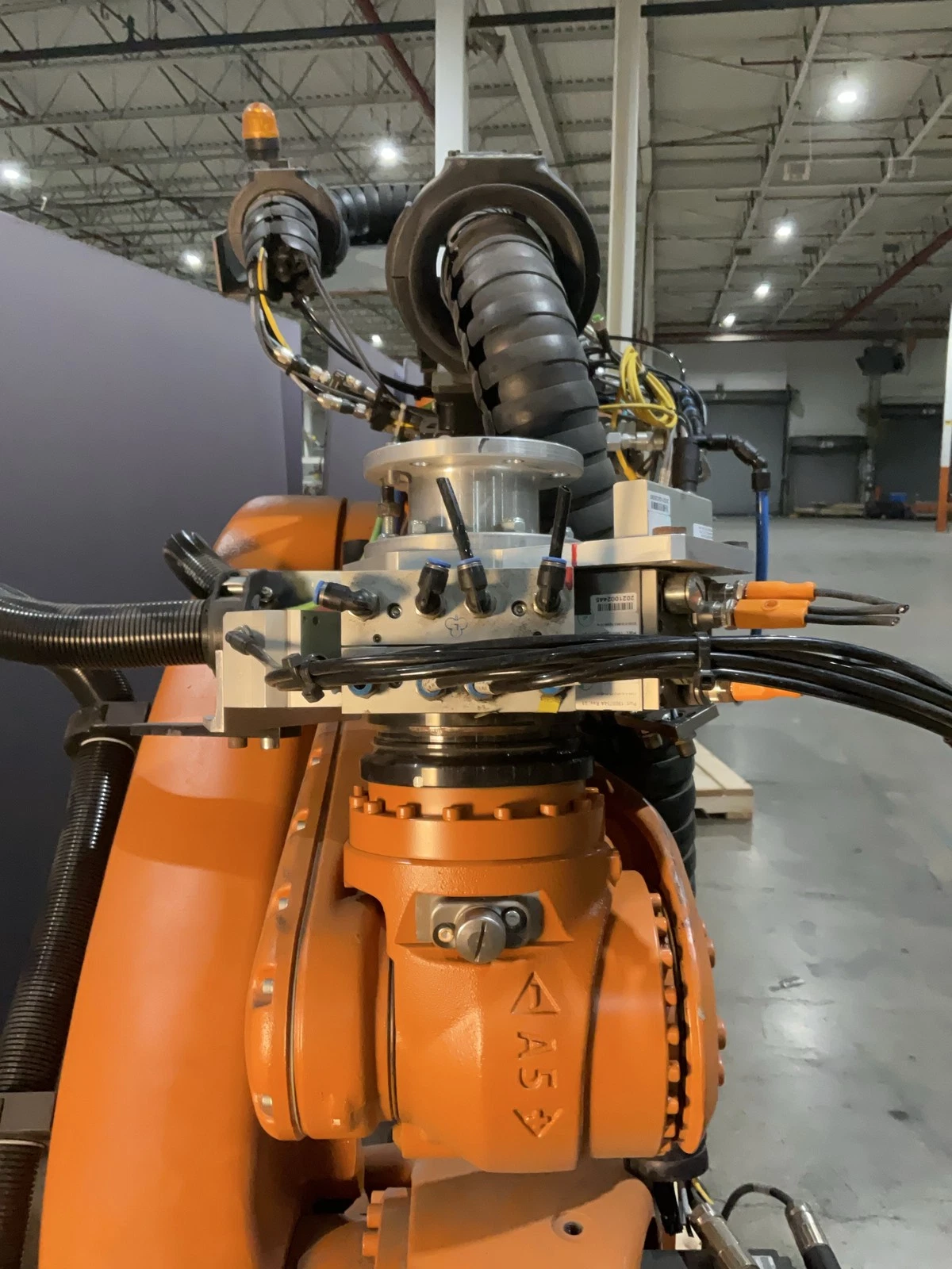KUKA KR 60-3 Complete with KR C4 NA UL Controller USED - Image 6