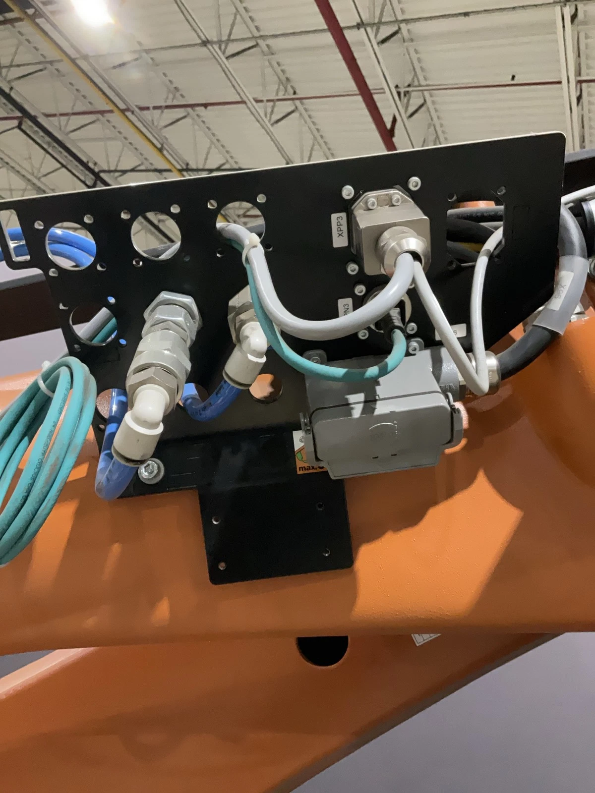KUKA KR 90 R3100 Extra Complete with KR C4 NA UL Controller USED - Image 6