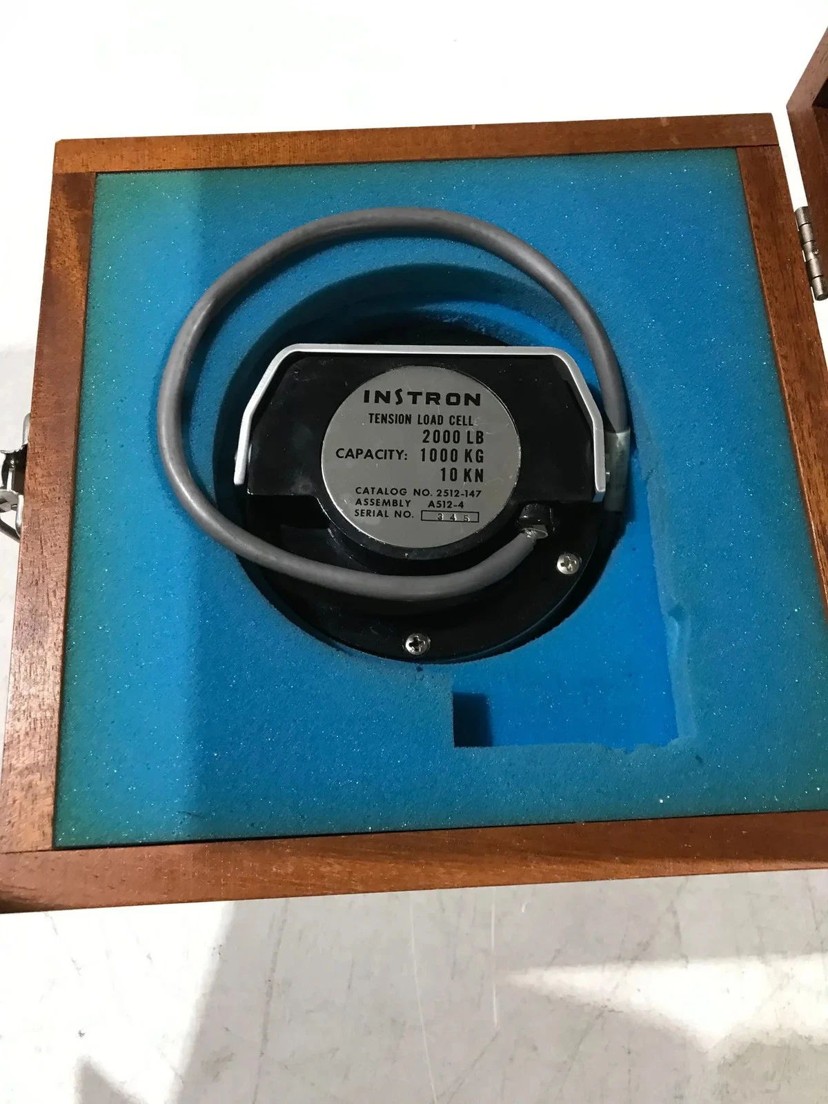 INSTRON TENSION LOAD CELL 2512-144 NEW - Image 2