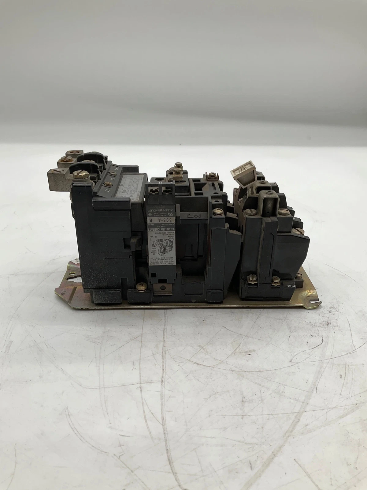 ALLEN BRADLEY 509-C0D Size 2 600VAC 45A Starter Coil USED - Image 3