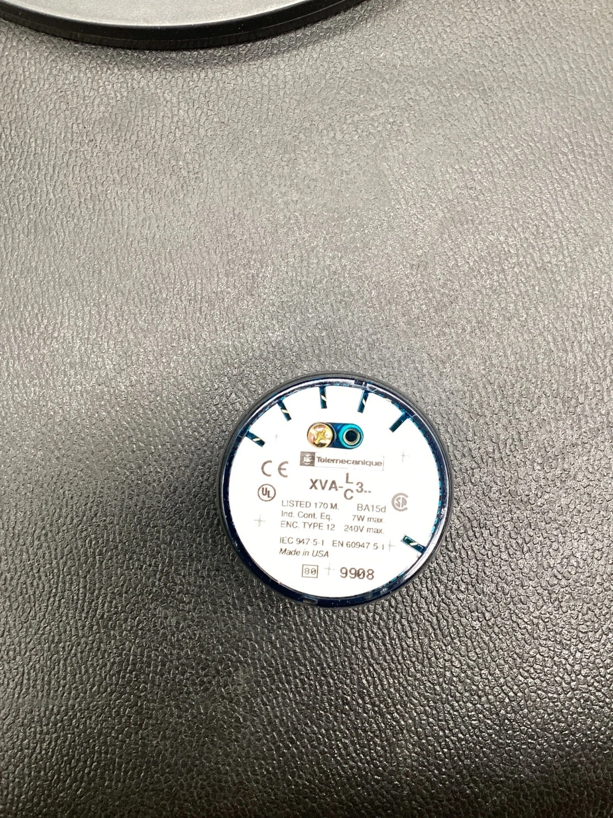 Telemecanique XVAC361 Blue Lens Unit NEW - Image 3