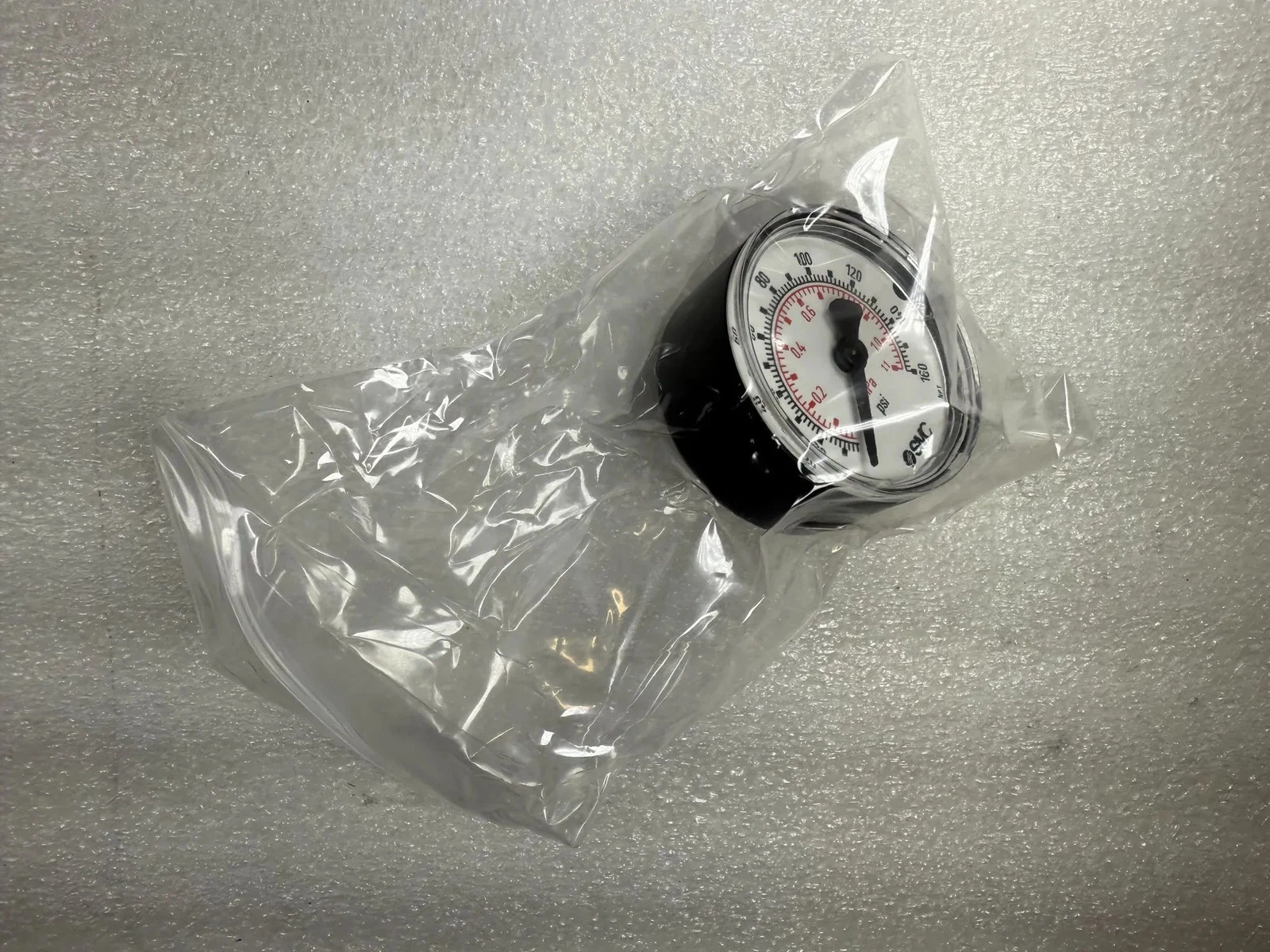 SMC K50-MP1.0-N01MS Pressure Gauge NEW - Image 2