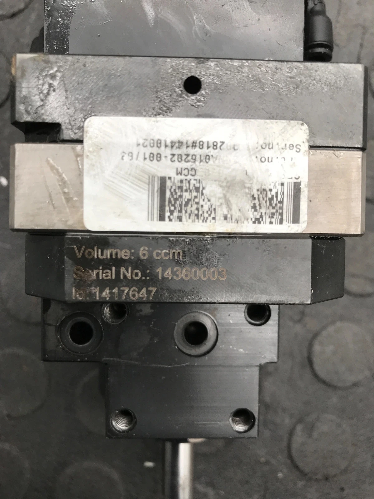 ABB 3HNA015202-001 Gear Pump USED - Image 7