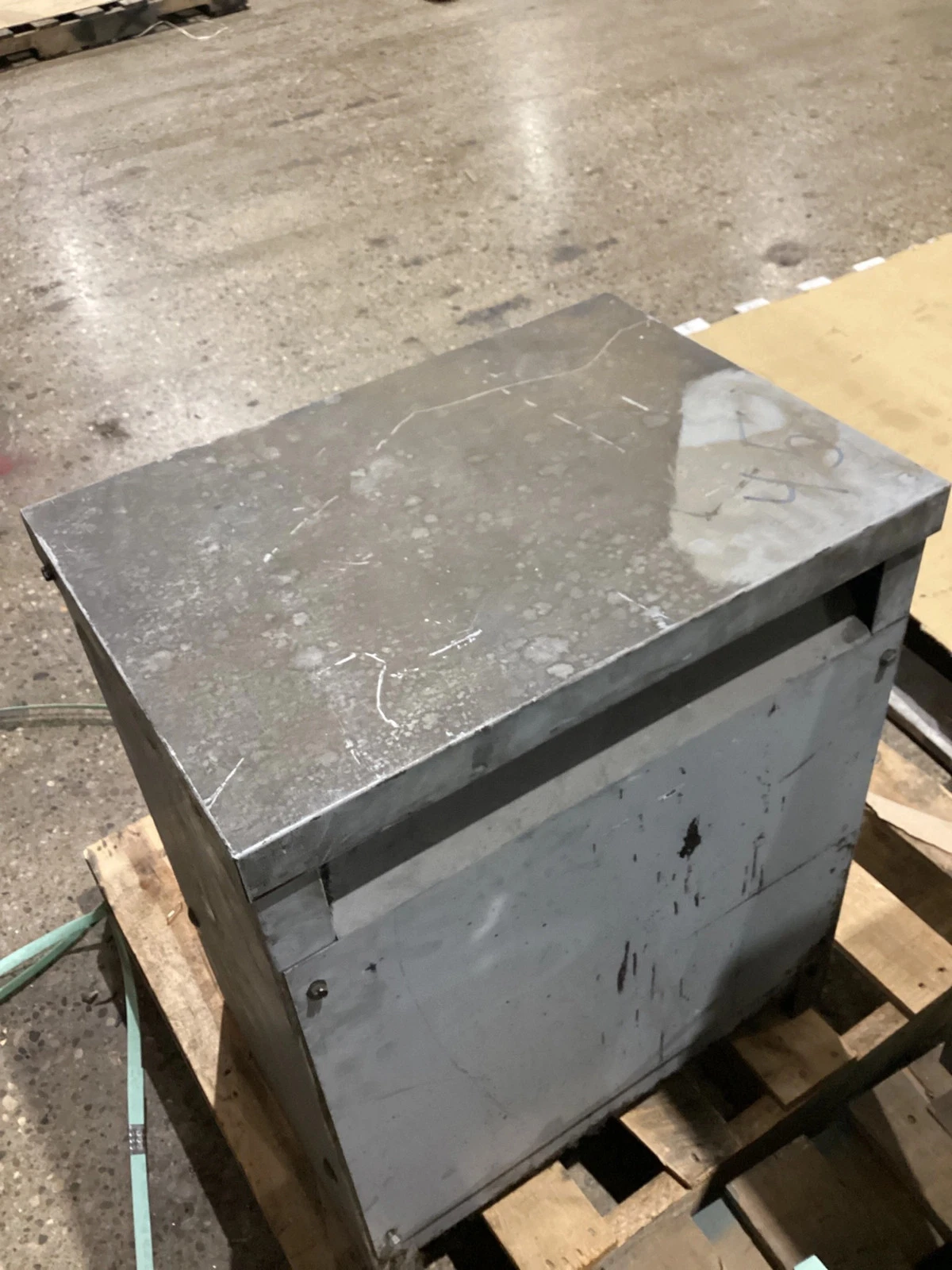 CHALLENGER T015-DDG CONTROL TRANSFORMER USED - Image 4