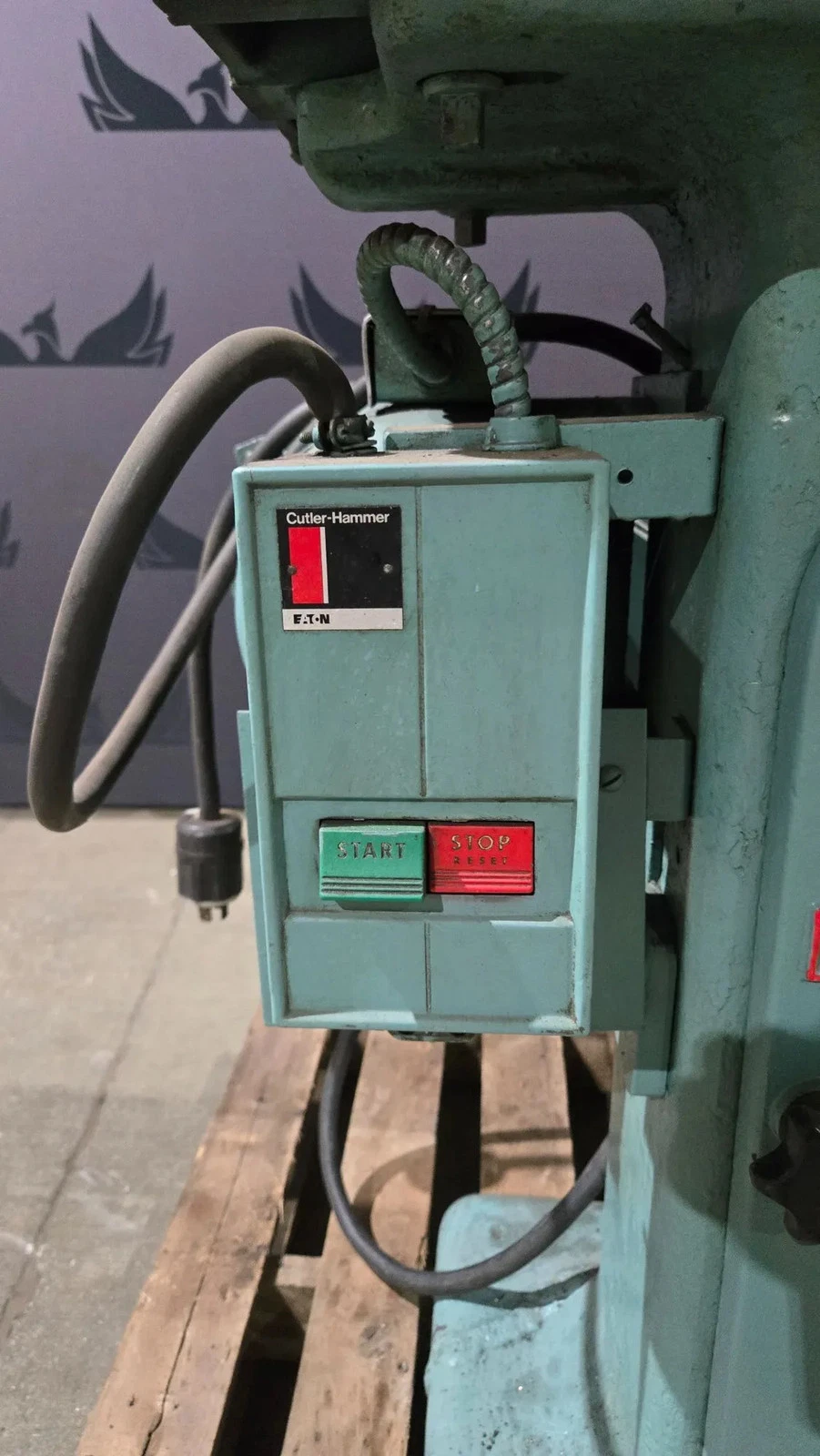 Davis Keyseater Vertical Slotting Machine 220/440V 3PH USED - Image 6