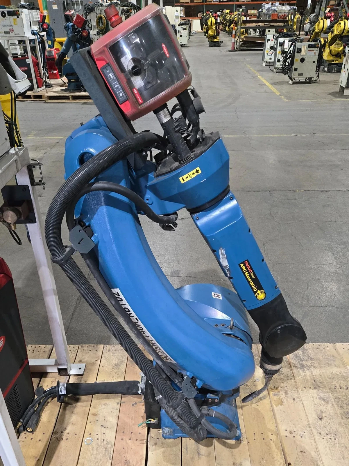 Fanuc Arc Mate 120iD Complete with R-30iB Plus Controller and TPS 400i Weld System USED - Image 5