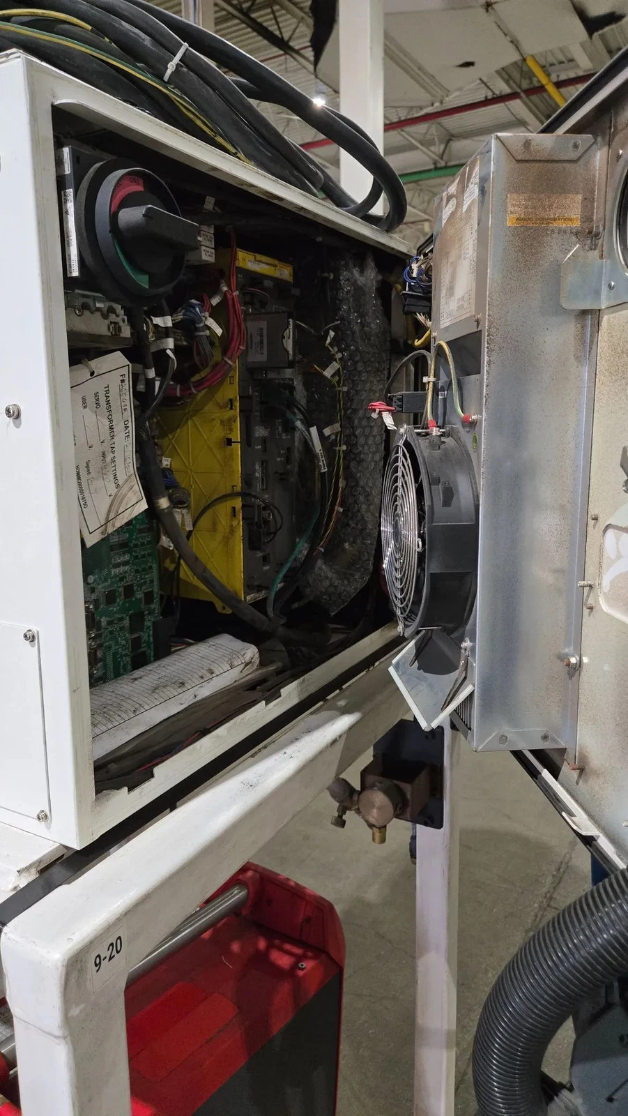 Fanuc Arc Mate 120iD Complete with R-30iB Plus Controller and TPS 400i Weld System USED - Image 19
