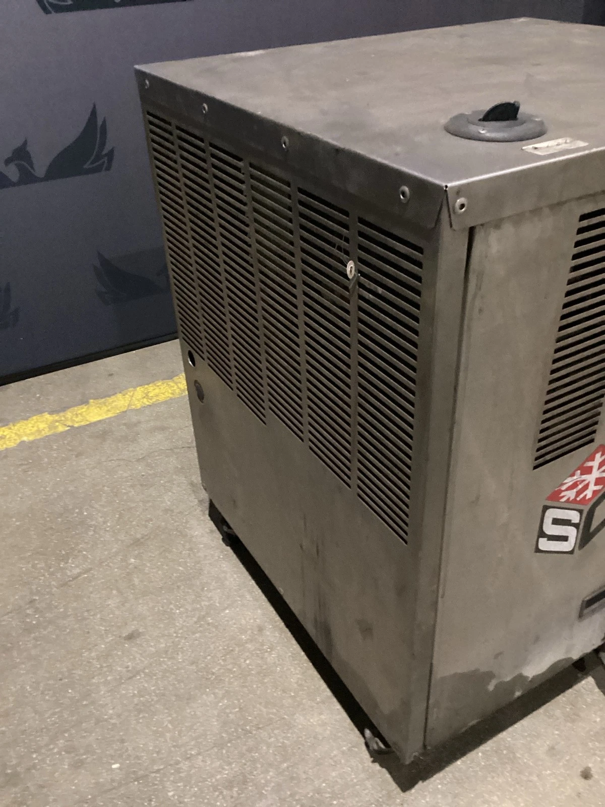 Dimplex Thermal Solutions JHI-1000-CE-M Industrial Process Chiller 460V USED - Image 2