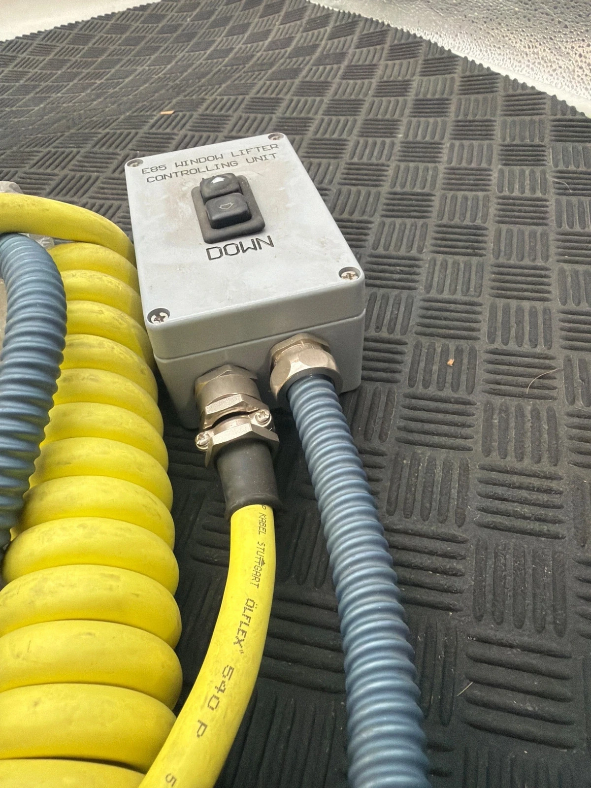 Industrial Up/Down Pendant Control Unit w/ Coiled Cable USED - Image 3
