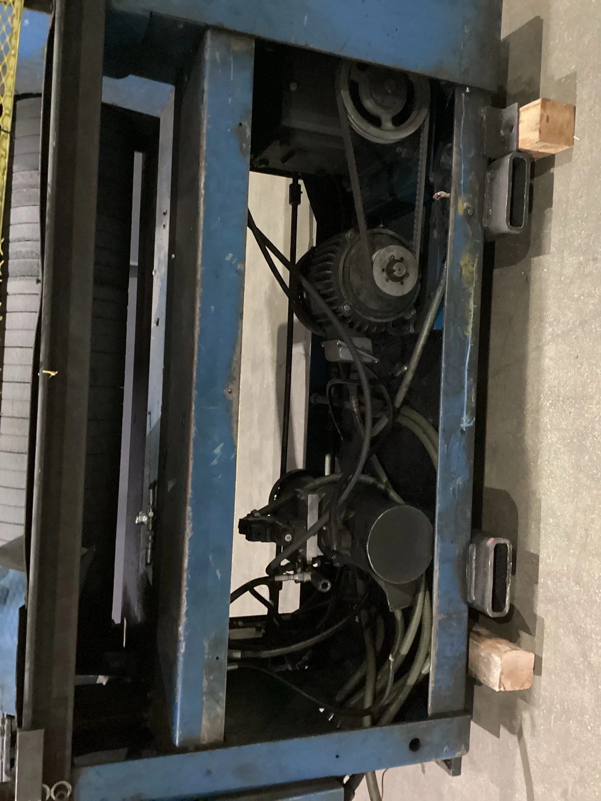Acrotech HD-1248 Powered Roller Machine 480V 5HP USED - Image 2