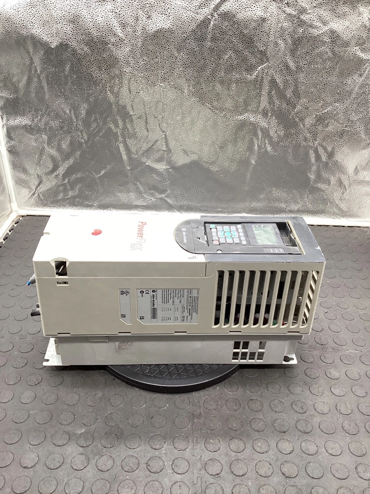 ALLEN-BRADLEY 20F11ND2P1AA0NNNNN PowerFlex 753 AC Drive USED. - Image 2