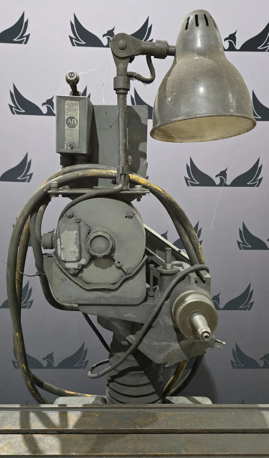 K.O. LEE BA860 TOOL CUTTER AND GRINDER USED - Image 3