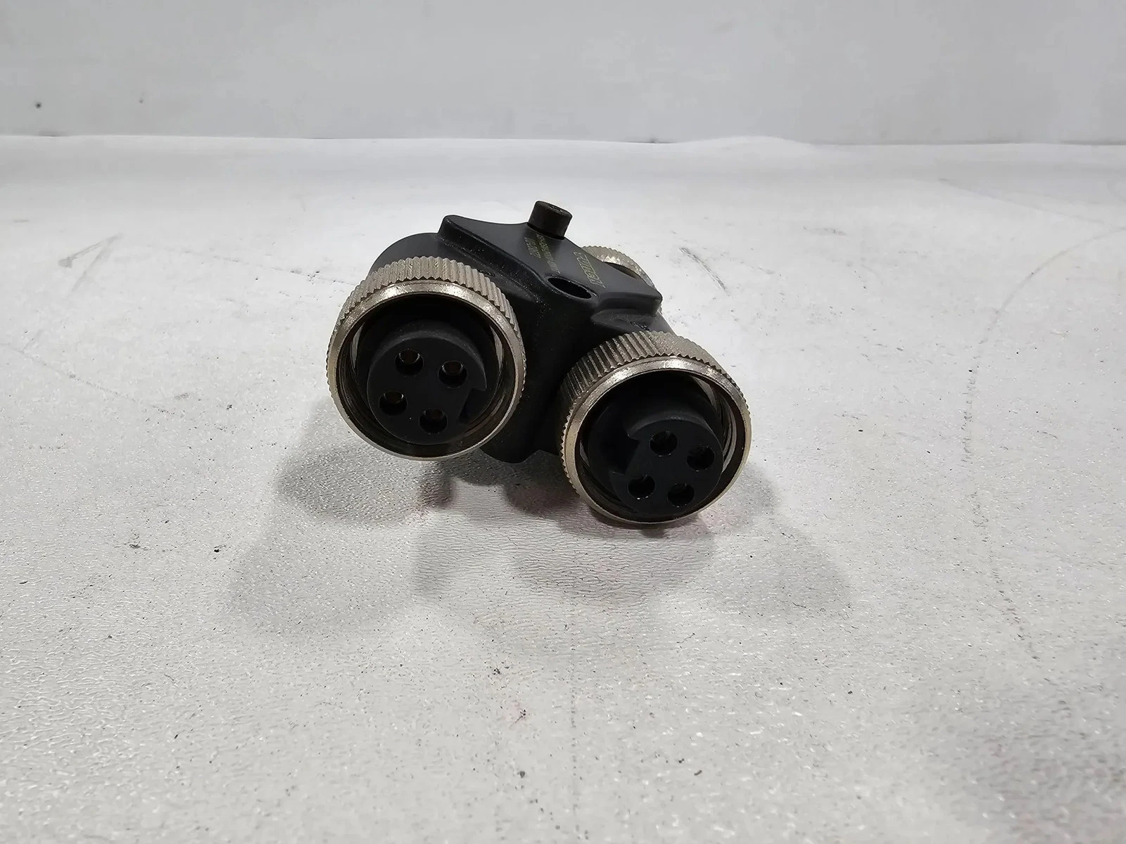 Turck XSH-RSM-2RKM 40/K1T M12 Tee Connector Cable USED - Image 2