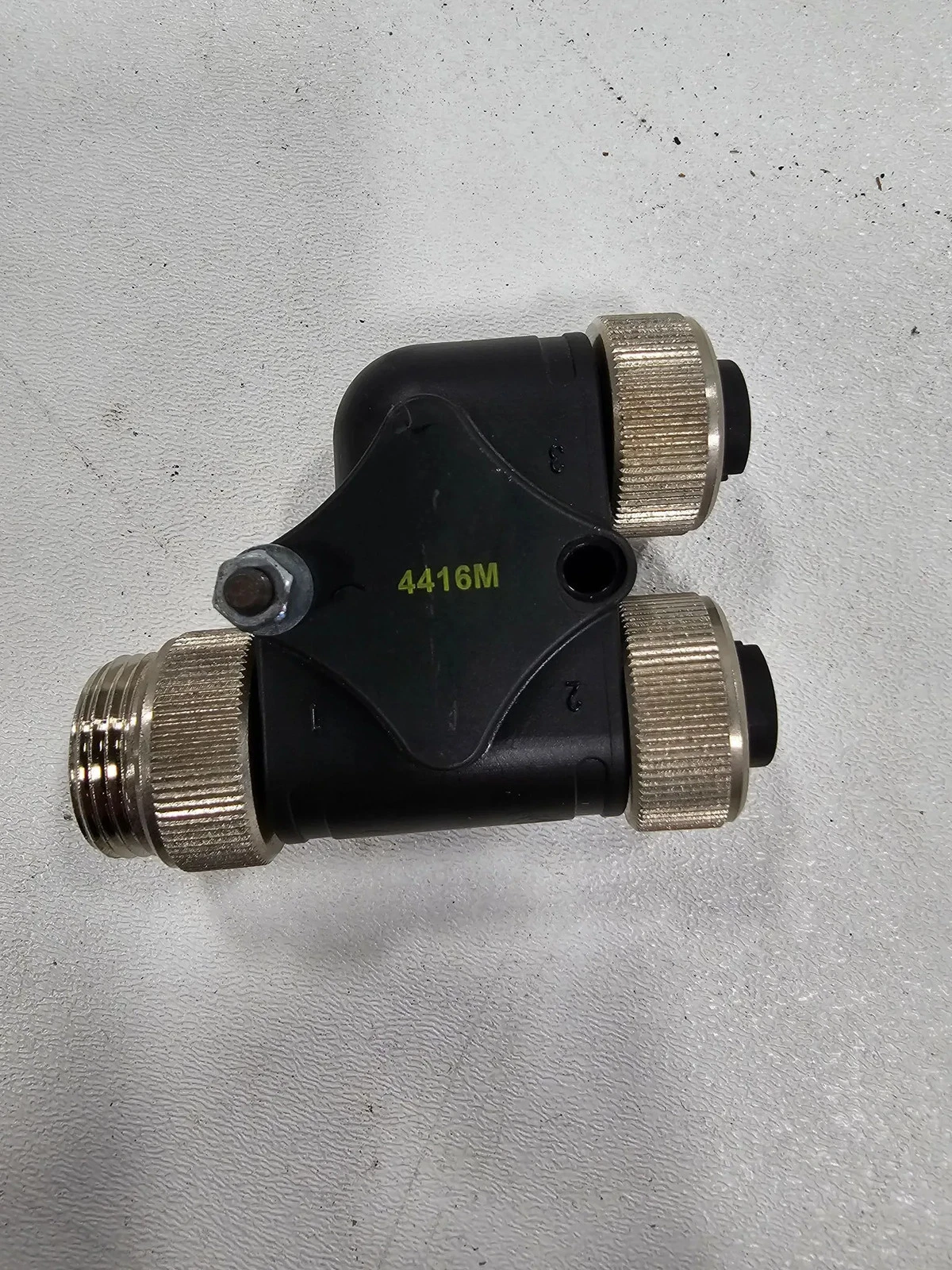 Turck XSH-RSM-2RKM 40/K1T M12 Tee Connector Cable USED - Image 3