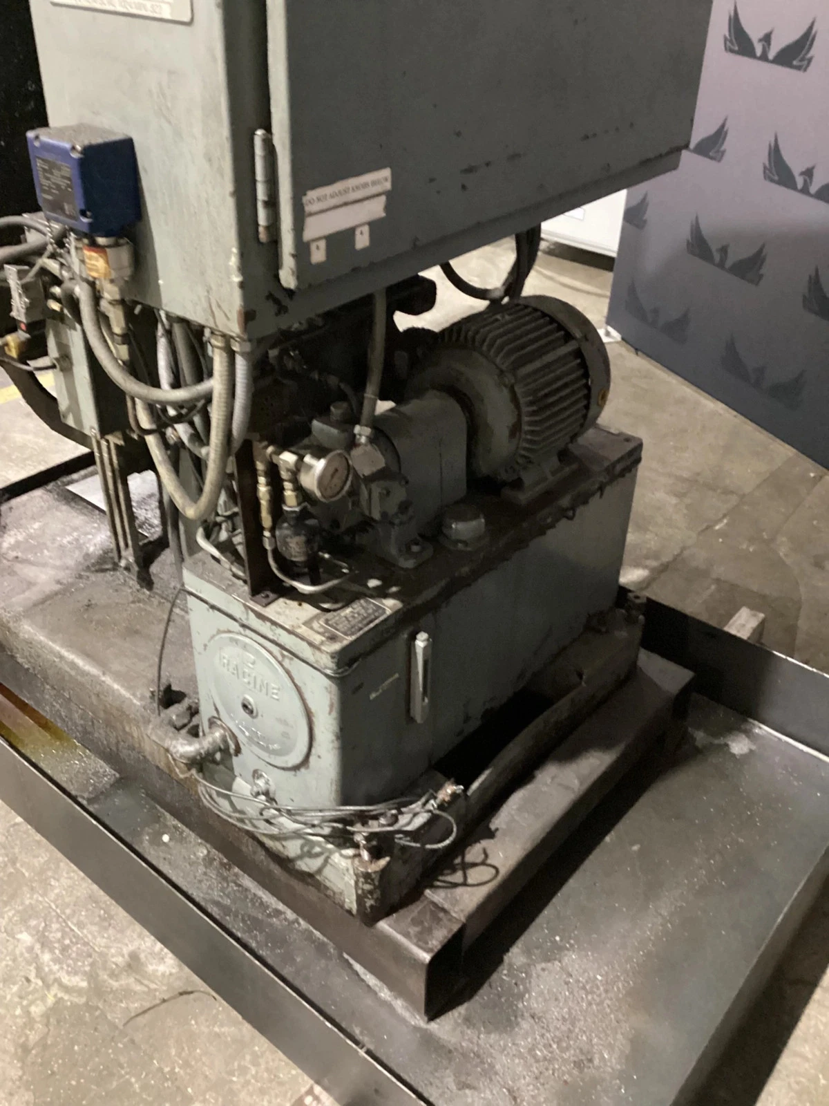 NATCO 10J Multi Spindle Vertical Drill Press USED - Image 8