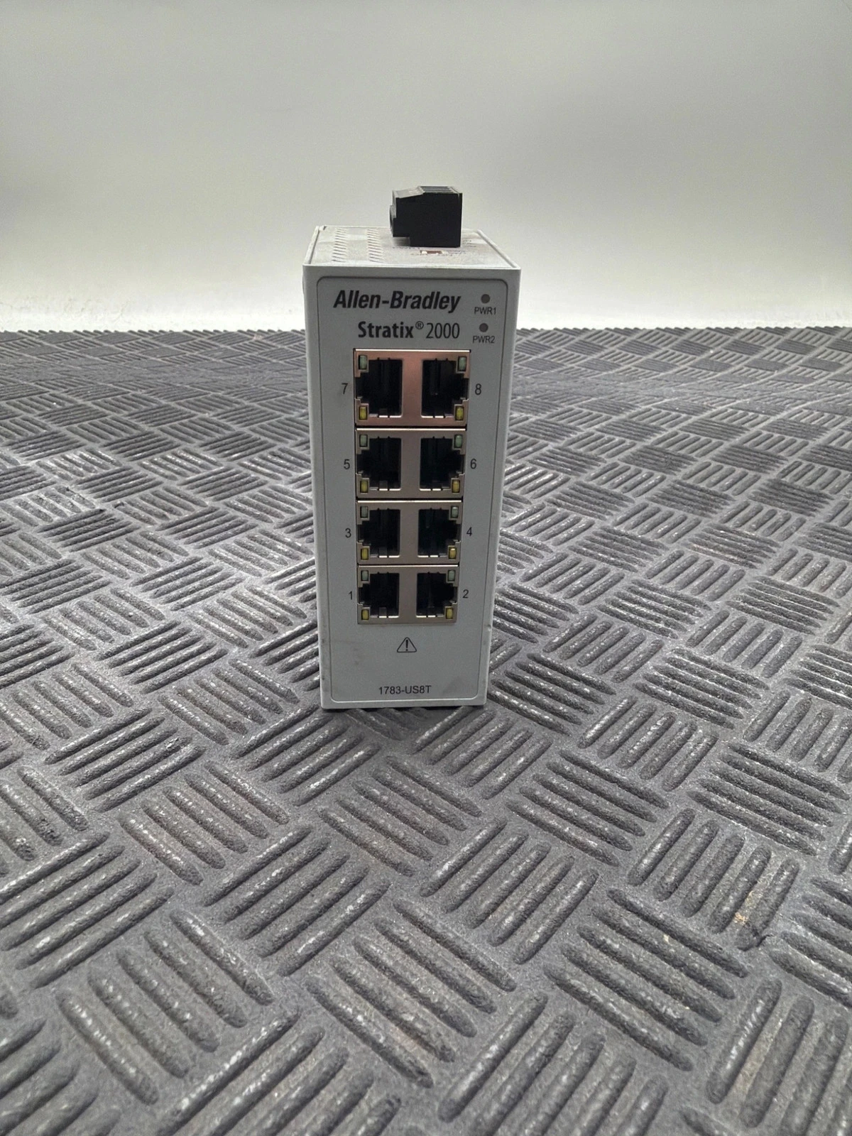 ALLEN BRADLEY 1783-US8T Stratix 2000 Ethernet Switch USED - Image 7