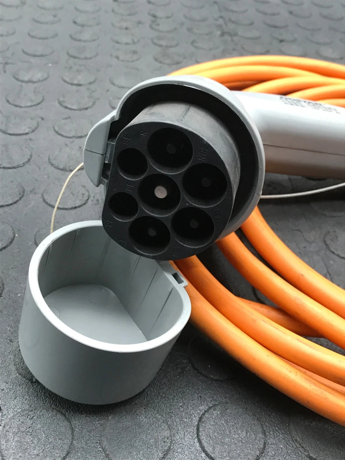 DOSTAR C-DSI-EV16P EV Charging Connector 16A 240V NEW - Image 3