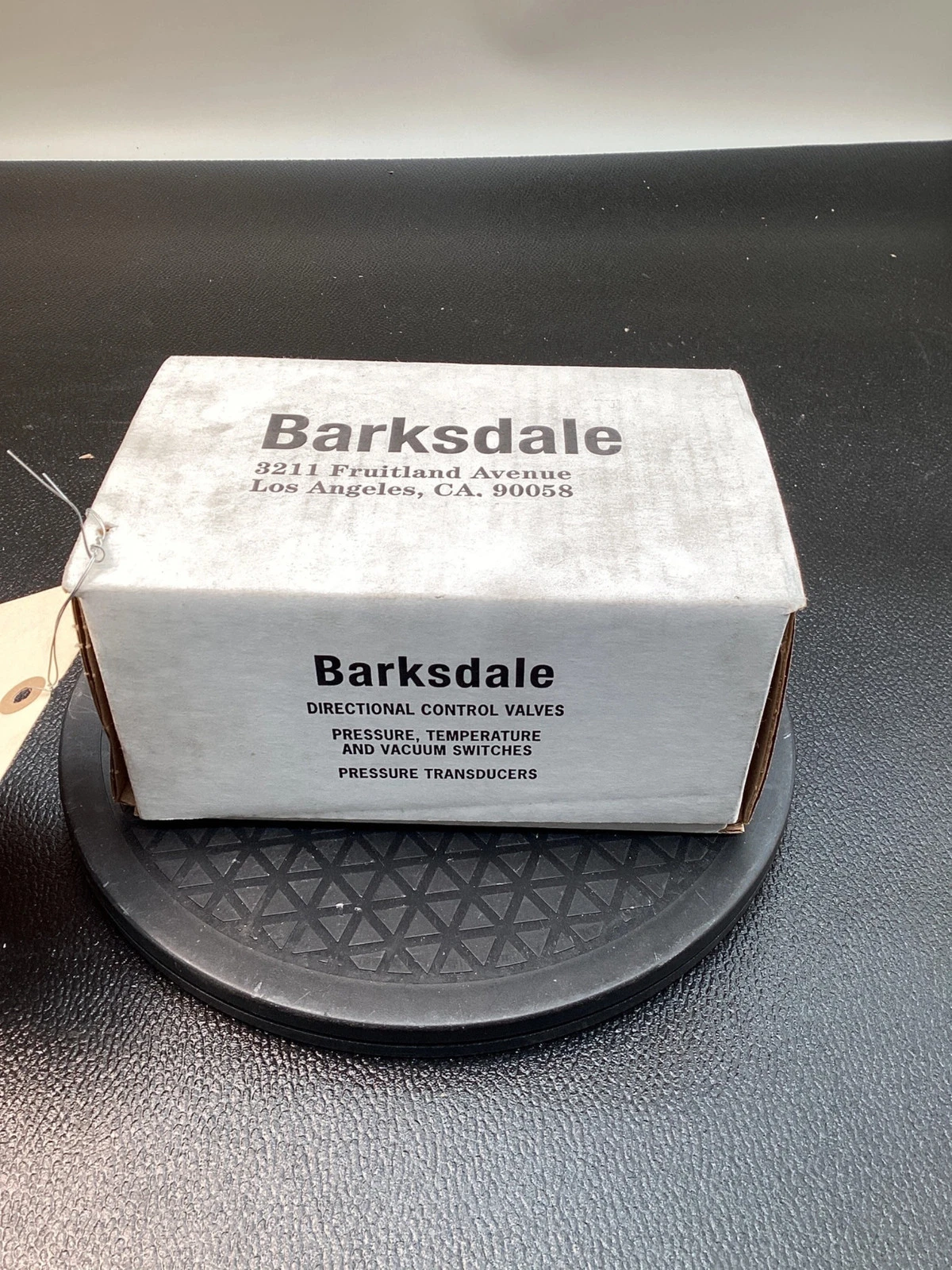 BARKSDALE DPD1T-H18SS DIFFERENTIAL PRESSURE SWITCH 0.4–18 PSI NEW - Image 2