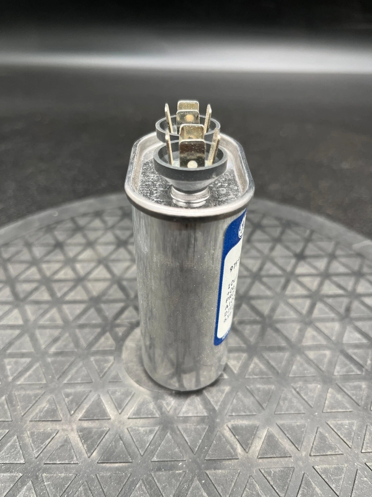 GENERAL ELECTRIC 97F9002 Capacitor 10µF 370VAC 50/60Hz NEW - Image 9