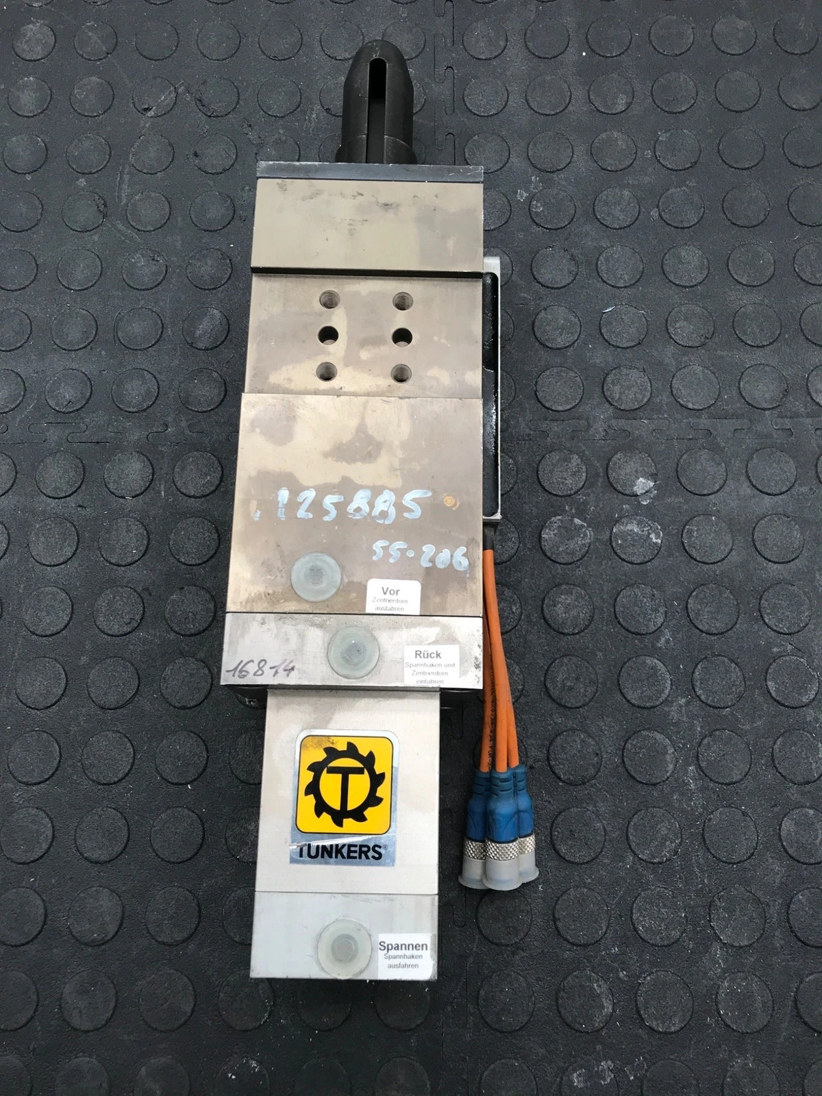TÜNKERS SZ 50 UZ T31 Pneumatic Swing Clamp USED - Image 6