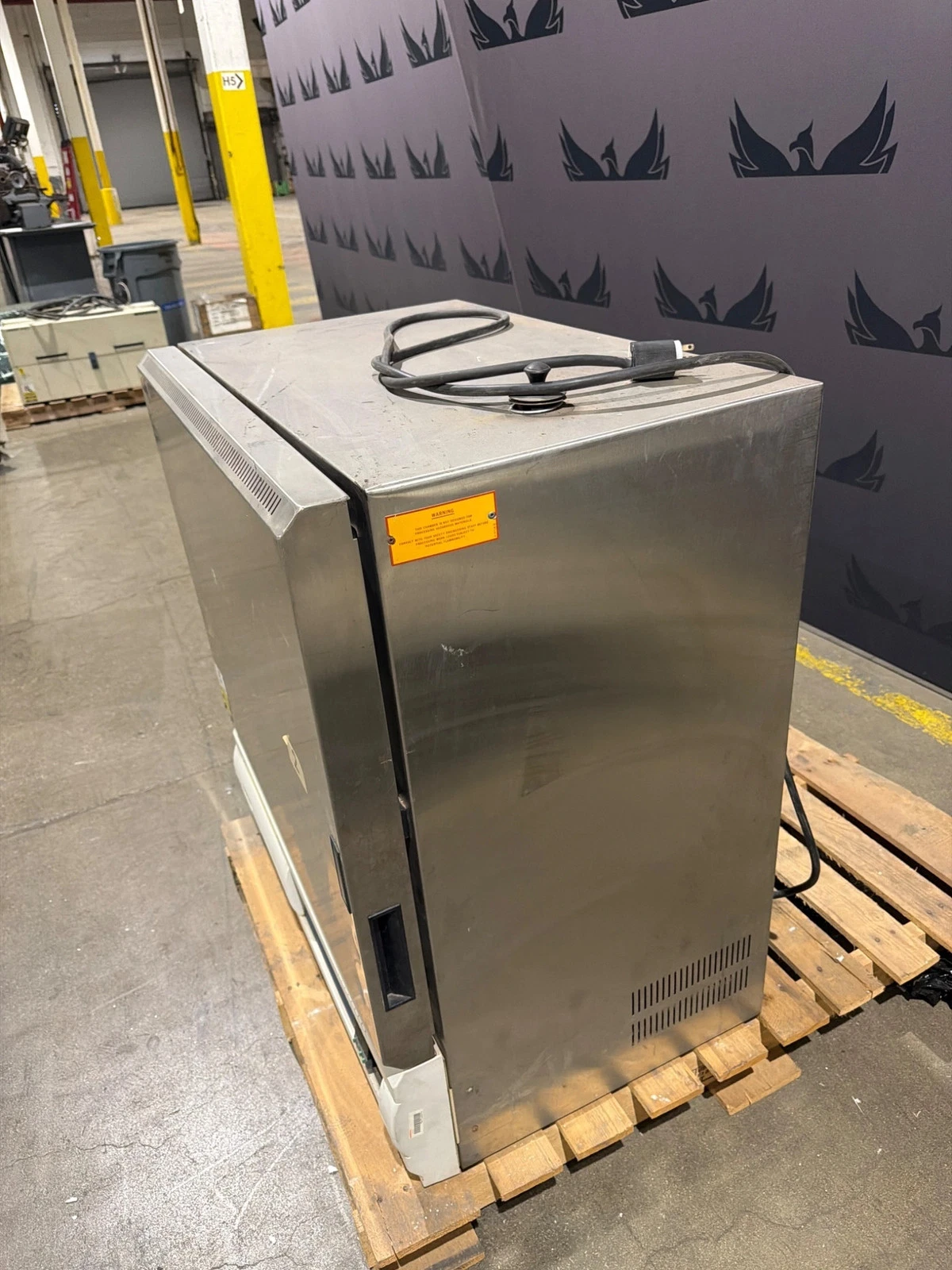 BLUE M M01440SC 300°C Mechanical Oven USED - Image 5
