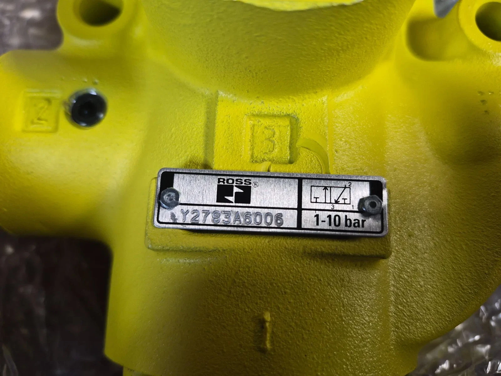 ROSS Y2783A6006 Pneumatic Valve Body 1–10 Bar NEW - Image 3
