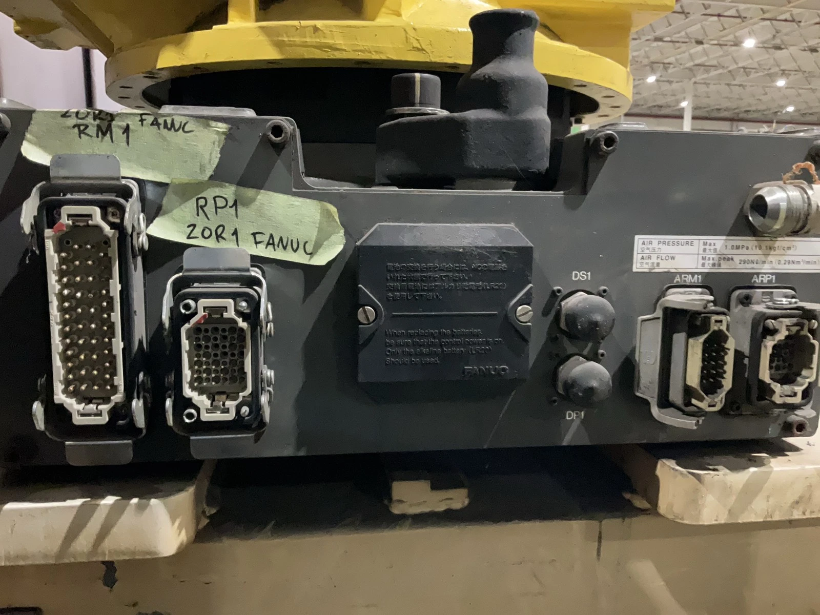 FANUC R-2000iB/210F Complete with R-30iA Controller & Rexroth Weld Inverter USED - Image 5
