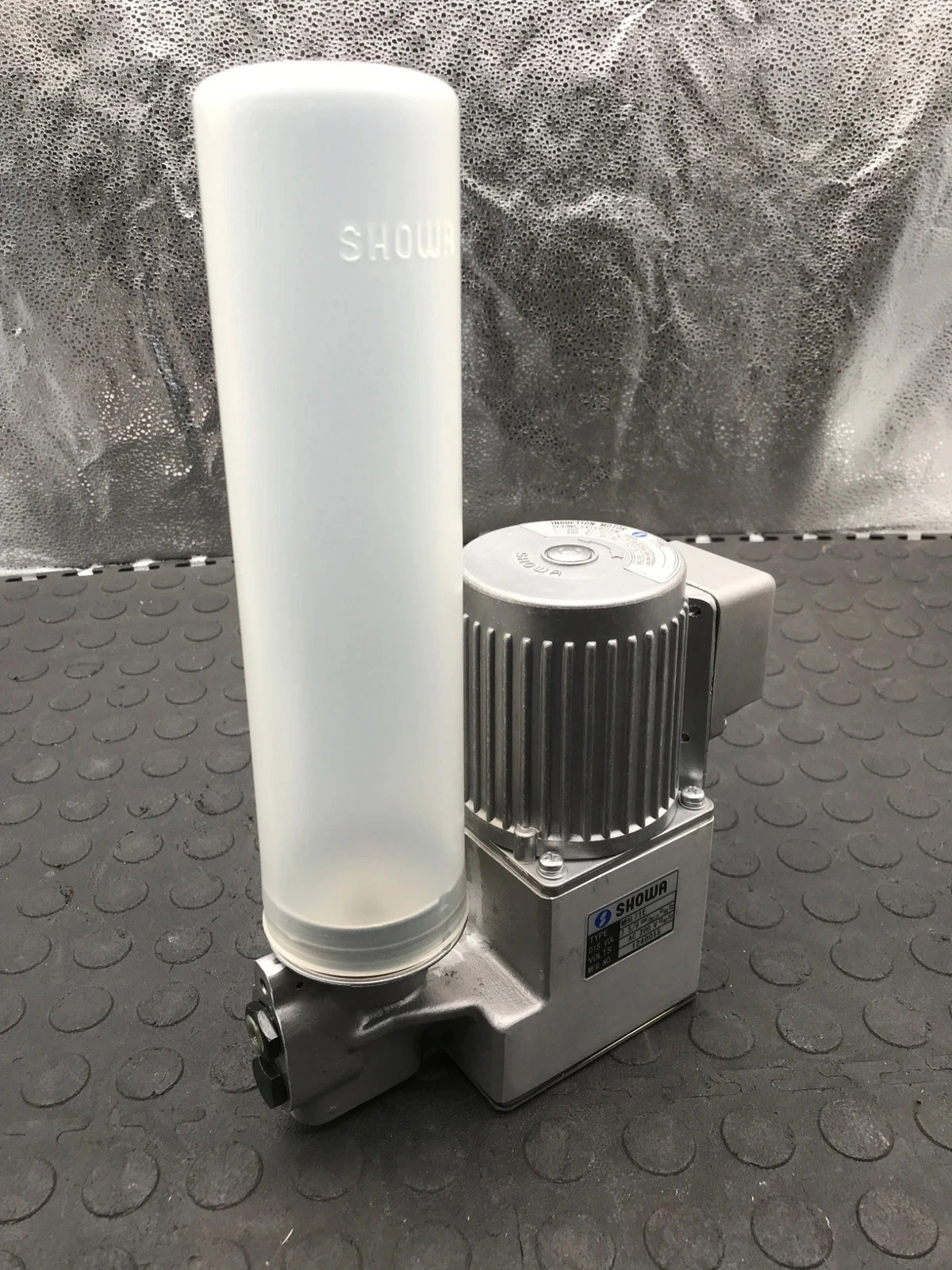 SHOWA MHG 71E Automatic Lubrication Pump USED - Image 3