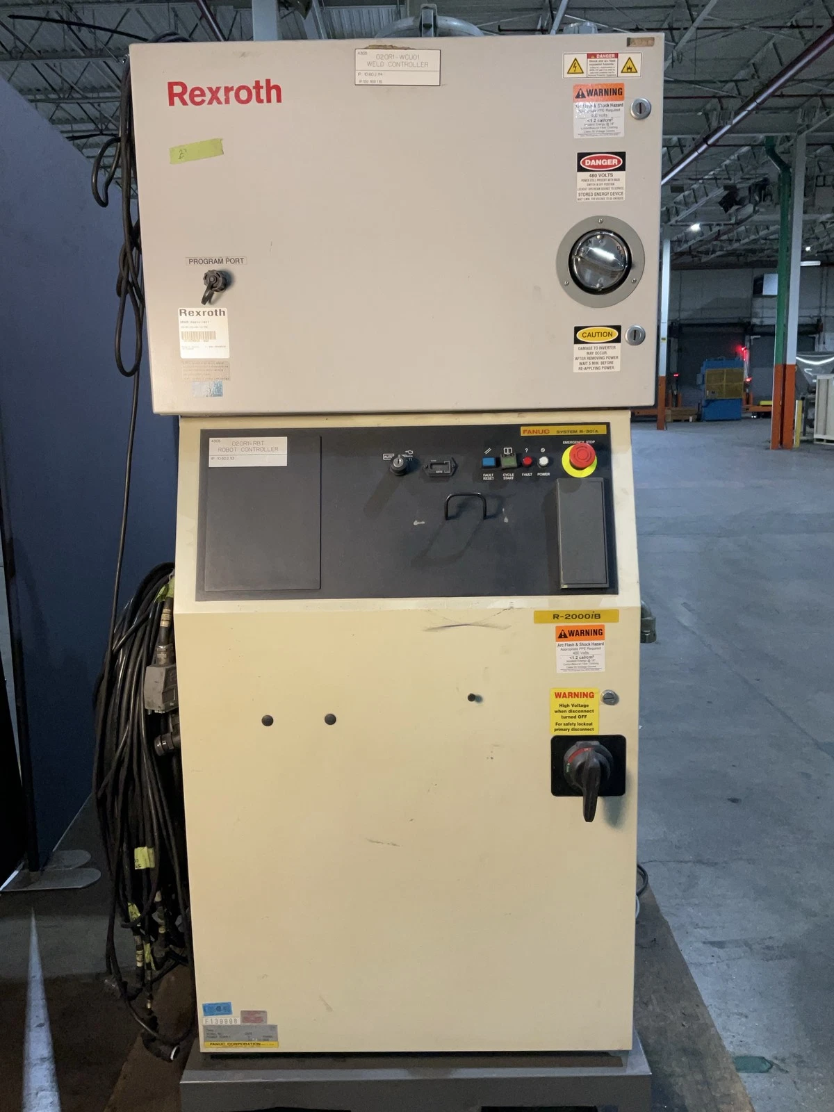 FANUC R-2000iB/210F Complete with R-30iA Controller & Rexroth Weld Inverter USED - Image 6