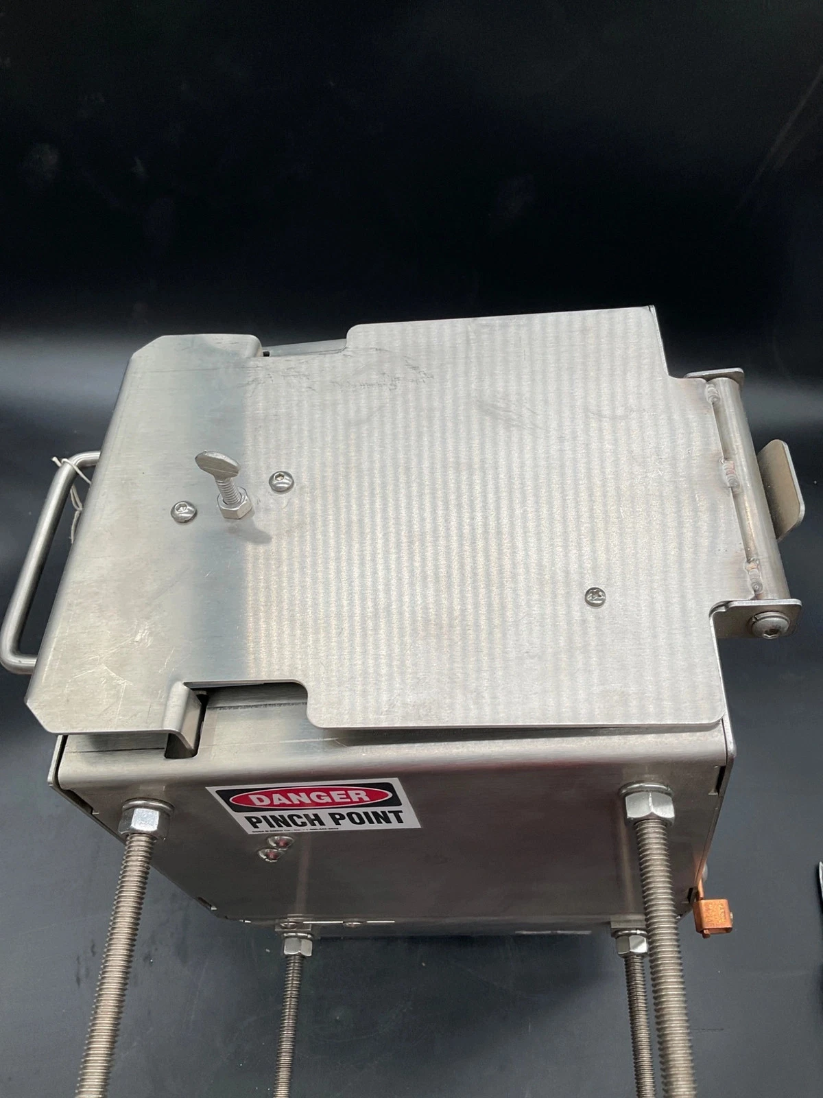 ITW Ransburg 22-1486 Grounded Purge Receptacle Box USED - Image 3