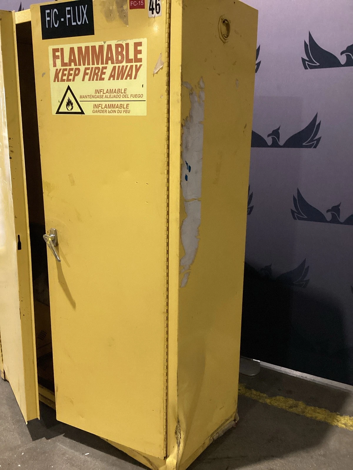Eagle 1947 45 Gallon Flammable Safety Storage Cabinet USED - Image 4