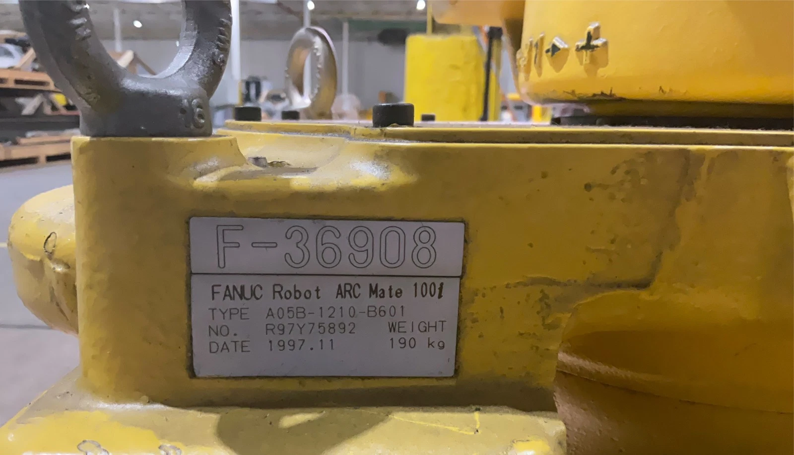 FANUC Arc Mate 100i Complete with R-J2 Controller USED - Image 6