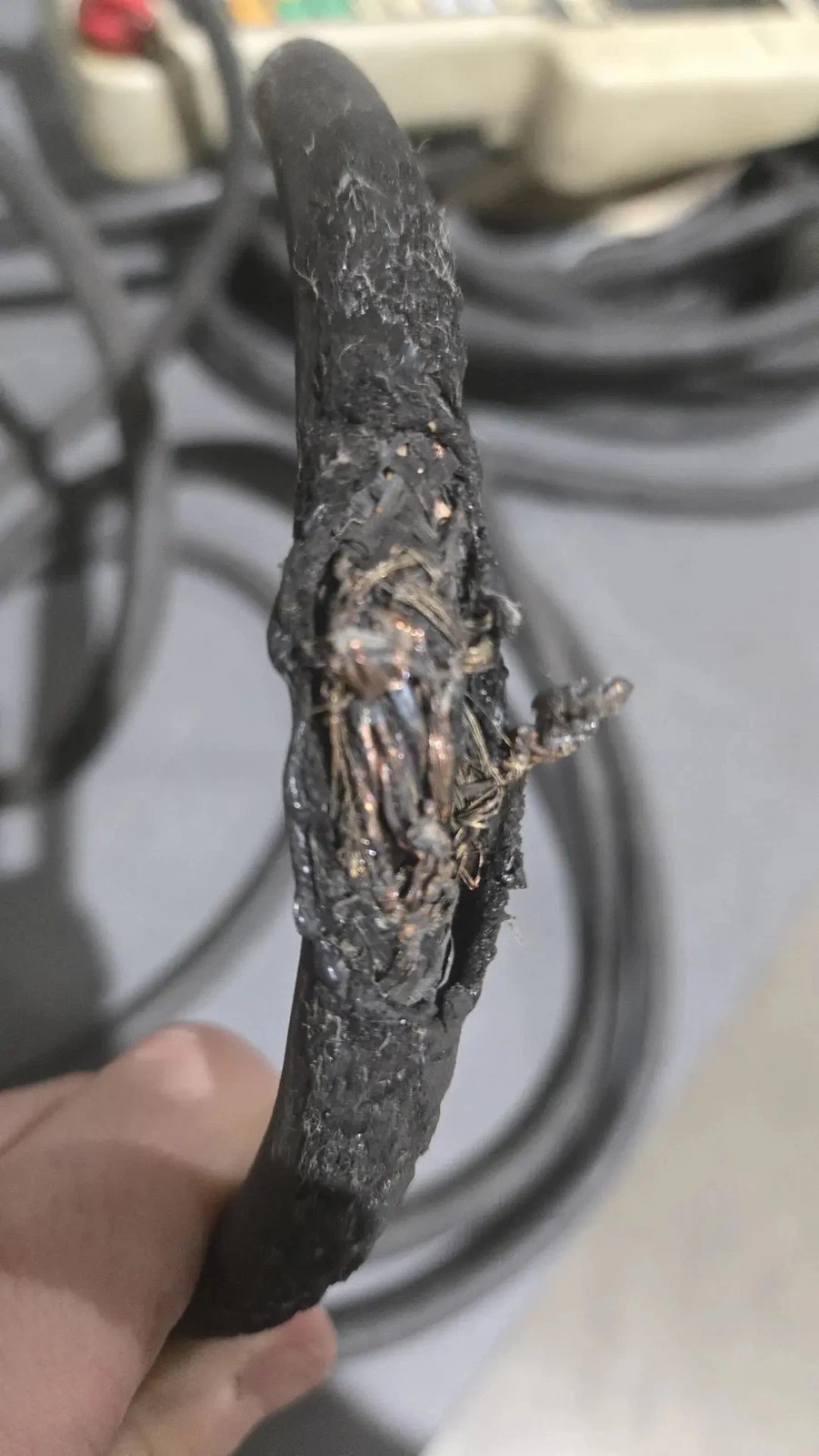 NACHI TEACH PENDANT ROP501 USED - Damaged Cable - Image 3