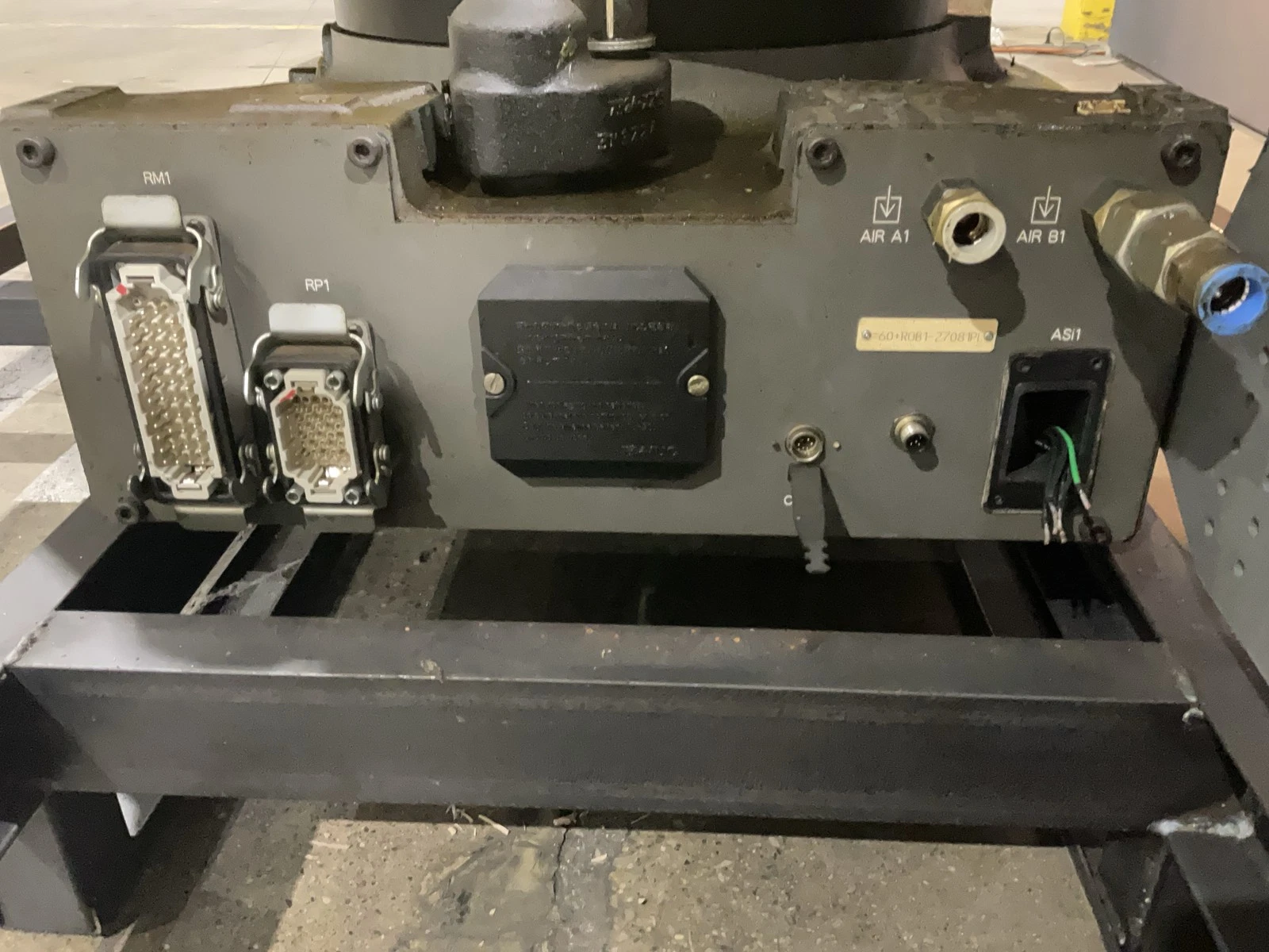 FANUC R-2000iB/200R Complete with R-30iB Controller USED - Image 5