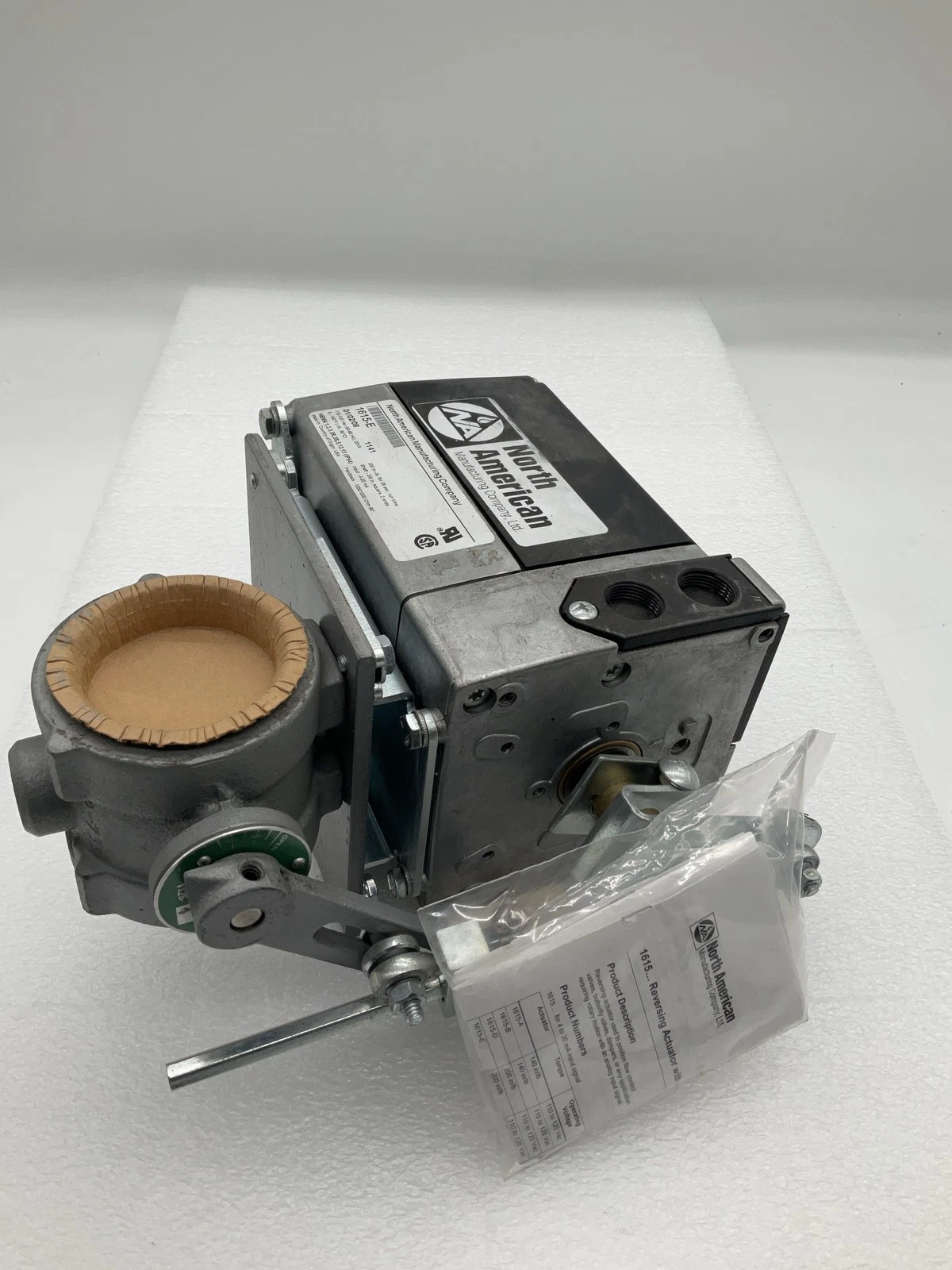 North American 1615-E Rotary Control Motor NEW - Image 3