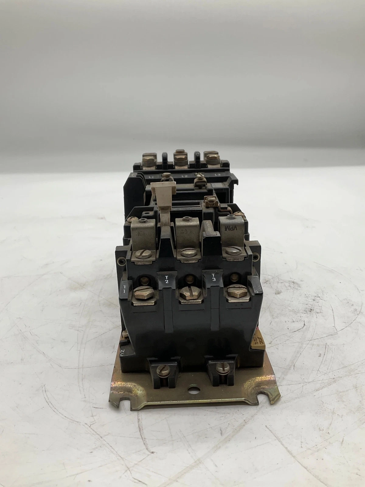 ALLEN BRADLEY 509-C0D Size 2 600VAC 45A Starter Coil USED - Image 2