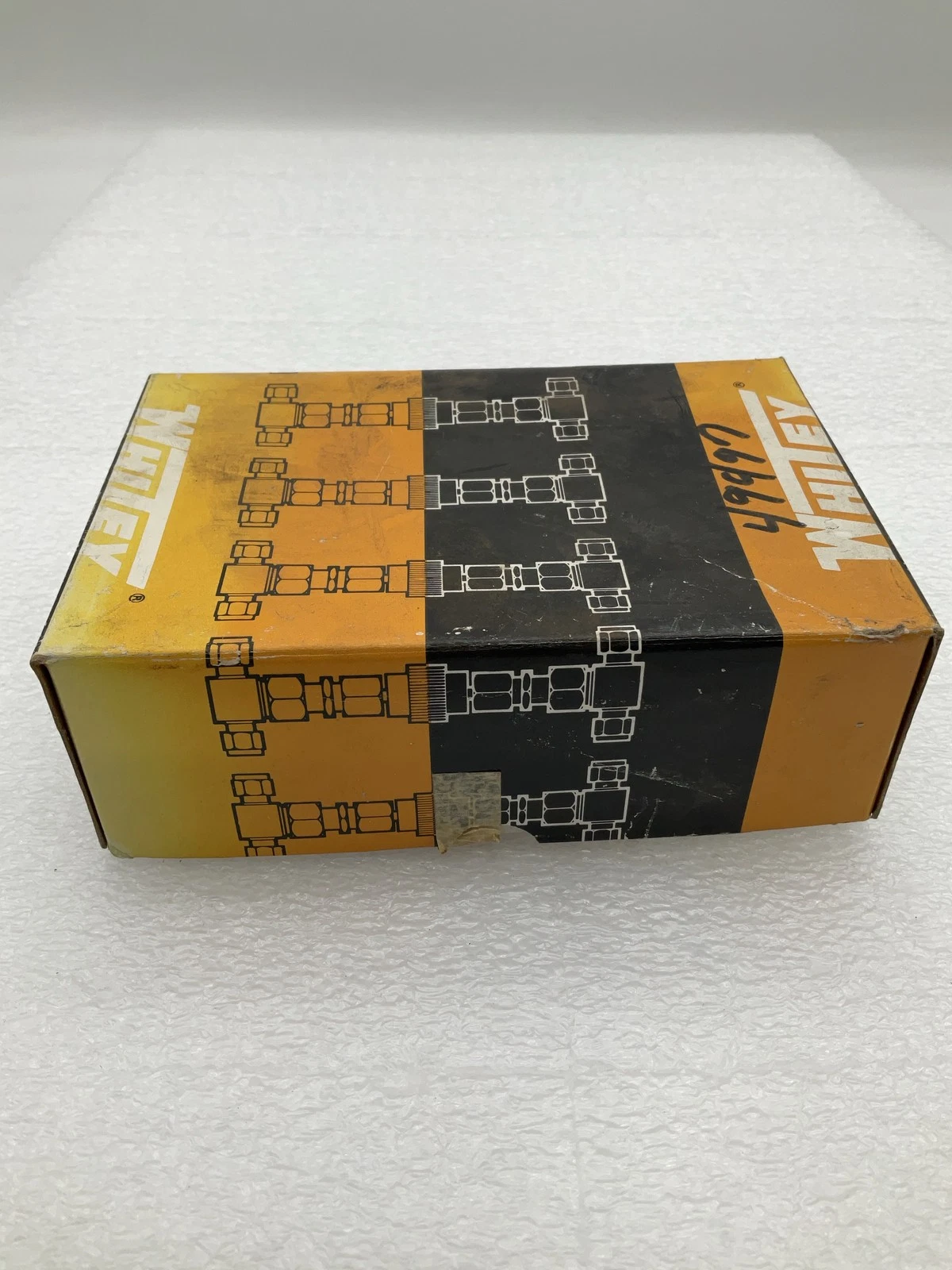 WHITEY SS-45XF8 Ball Valve NEW - Image 4