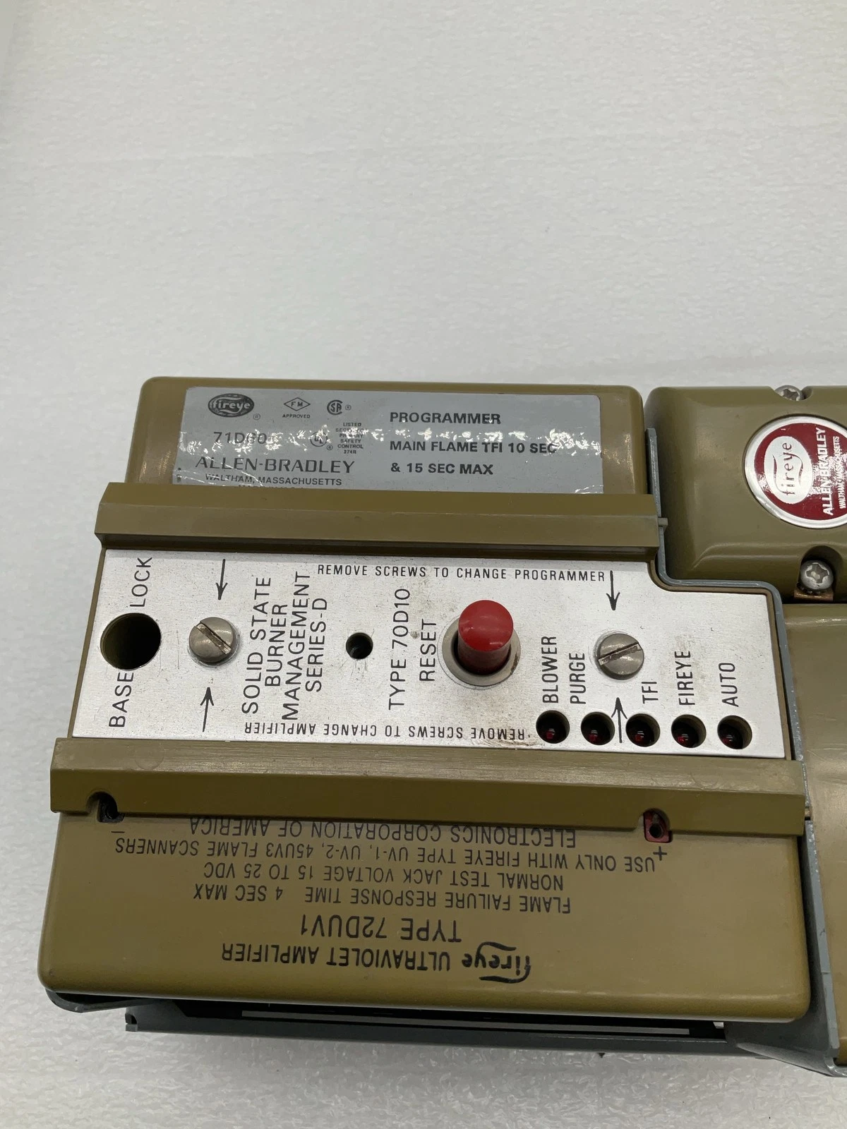 FIREYE 70D10 Burner Management Control with 71D60 Programmer & 72DUV1 UV Amplifier USED - Image 4