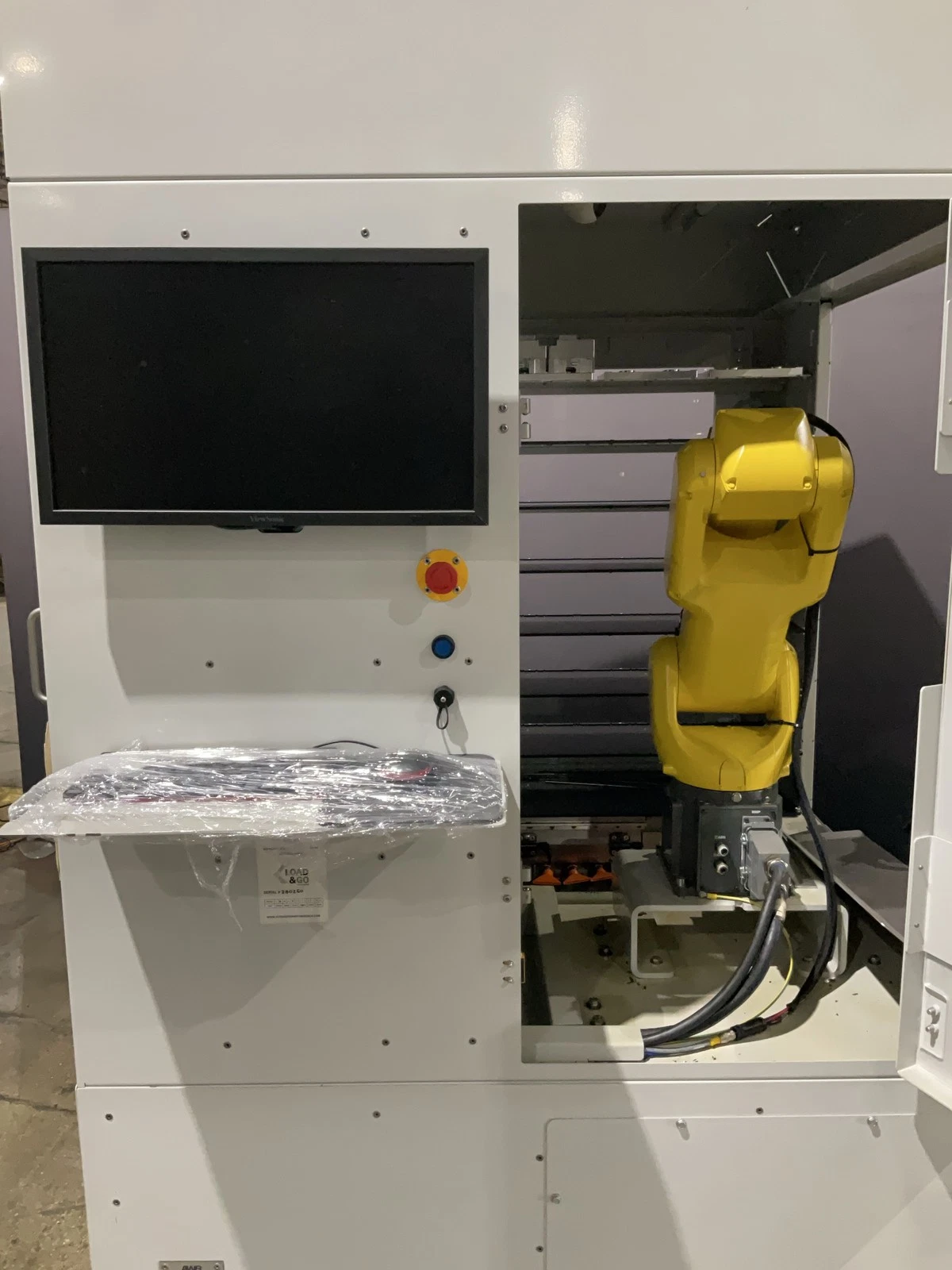 AWR VBX-260 Load & Go Machine Tending Cell with FANUC LR Mate 200iD/14L USED - Image 2