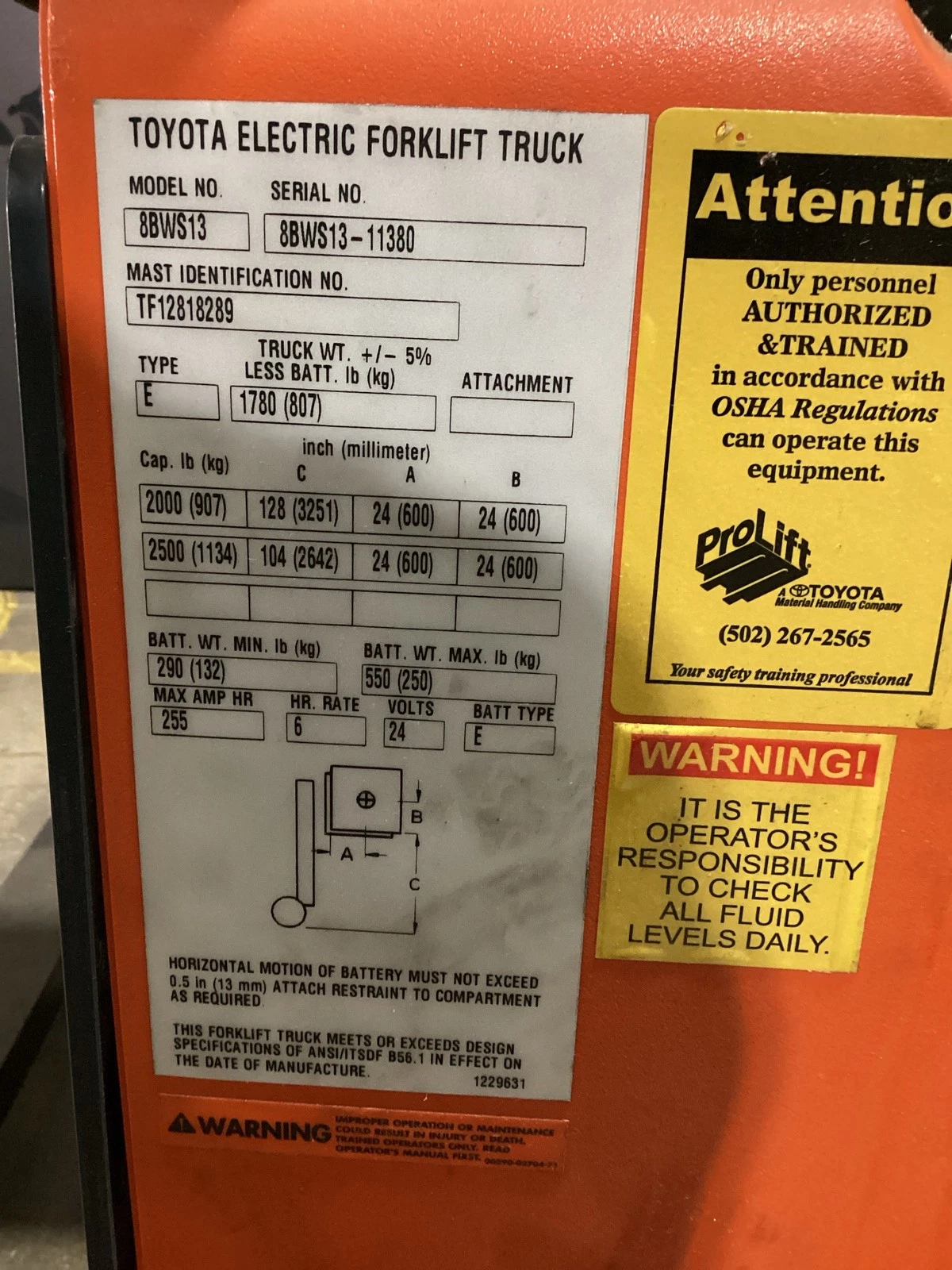 TOYOTA 8BWS13 Electric Walkie Straddle Stacker USED - Image 2