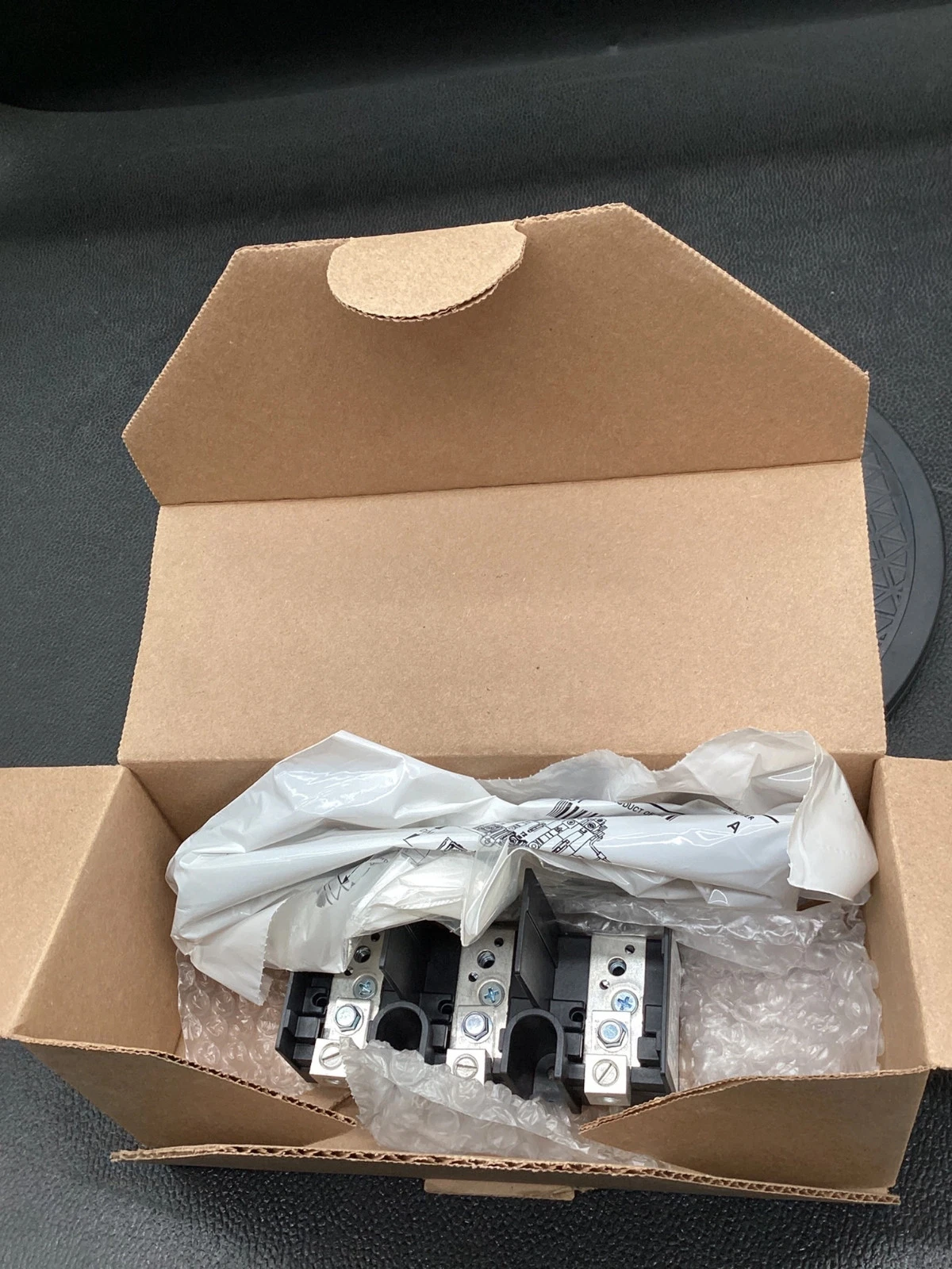 ALLEN BRADLEY 1494U-F30 Fuse Block NEW - Image 3
