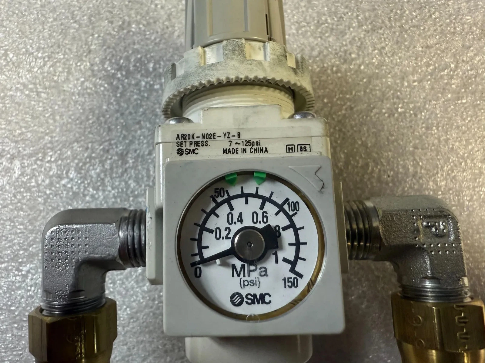 SMC AR20K-N02E-YZ-B Pressure Regulator USED - Image 2