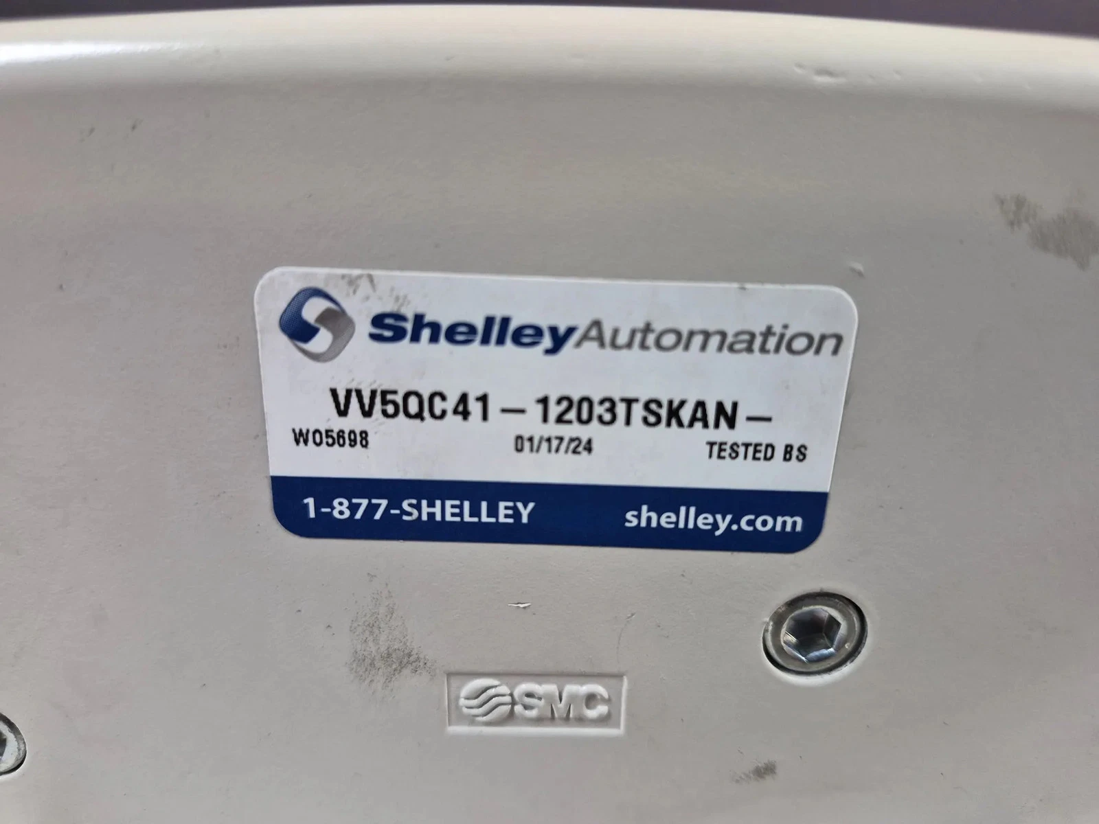 SMC VV5QC41-1203TSKAN Pneumatic Valve Manifold IO-Link USED - Image 6