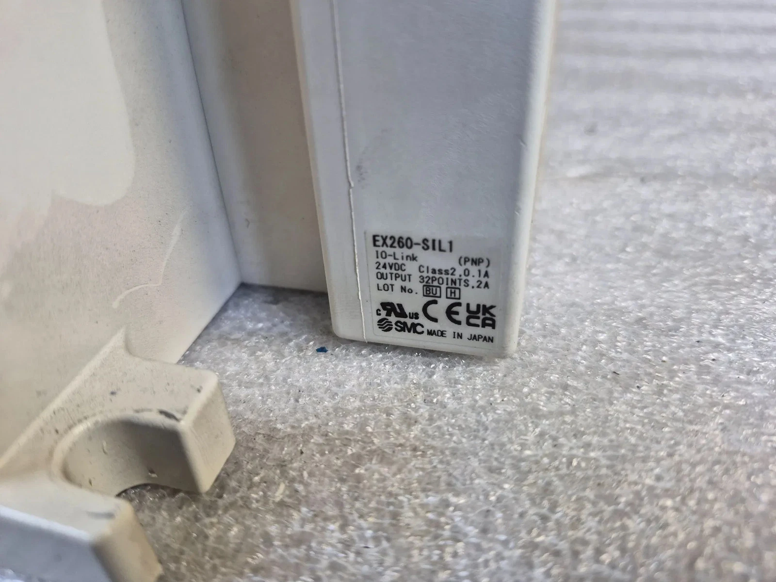 SMC VV5QC41-0703TSKAN Pneumatic Valve Manifold IO-Link USED - Image 6