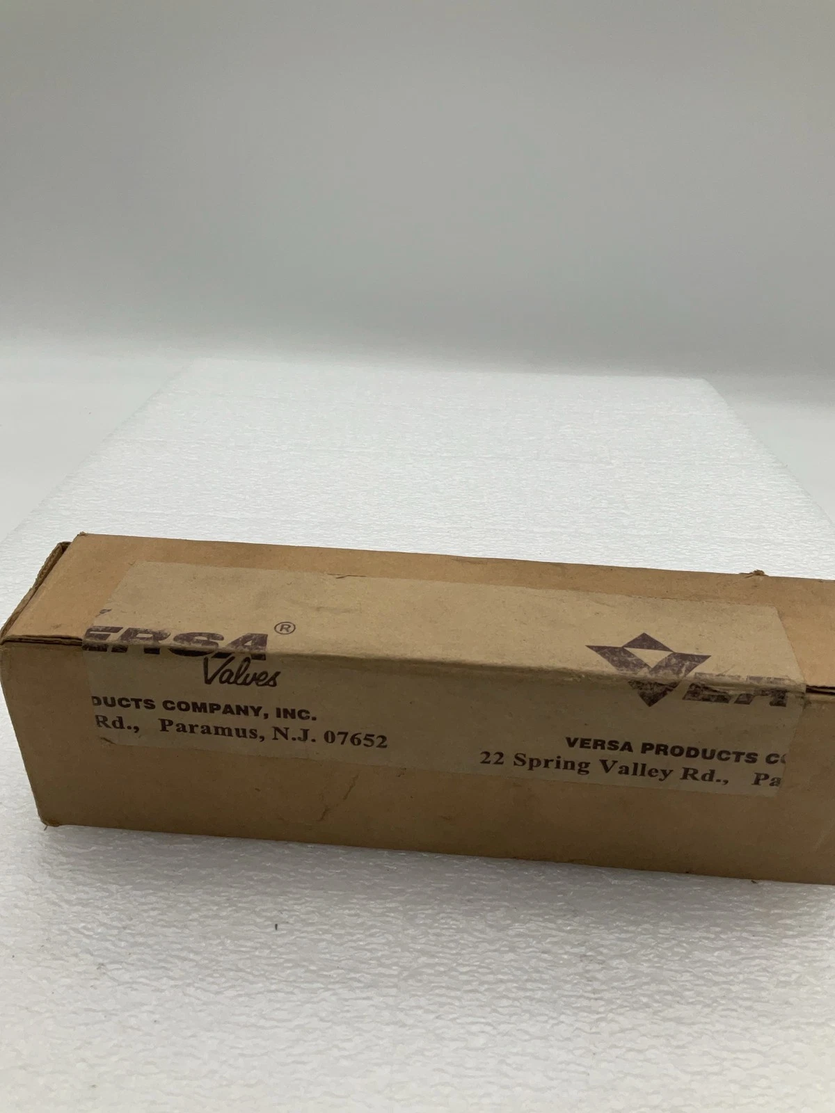 VERSA VHS-5302 Five-Way Pneumatic Valve NEW - Image 4