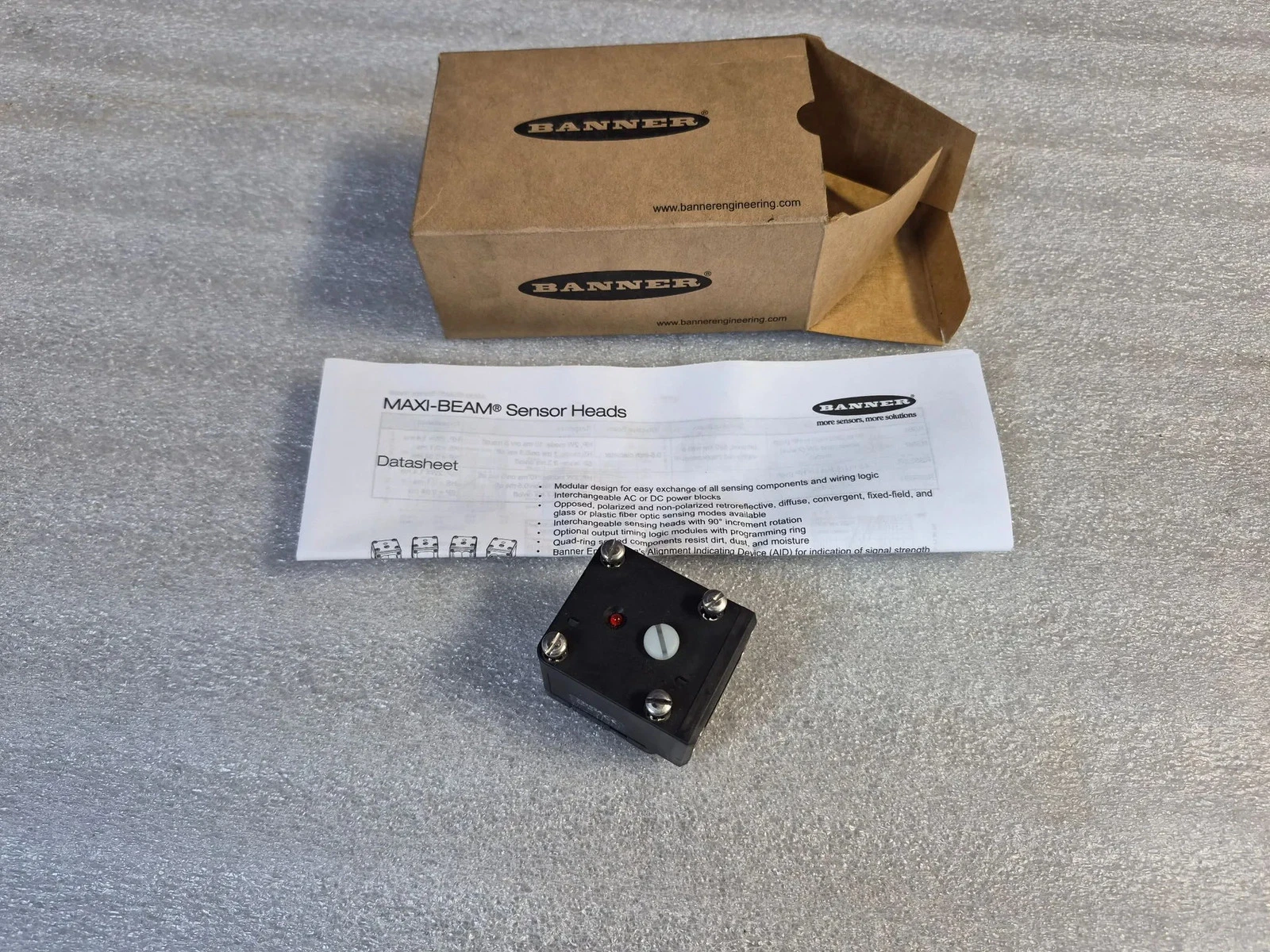 BANNER RSBLV MAXI-BEAM Photoelectric Sensor Head 25547 NEW - Image 2