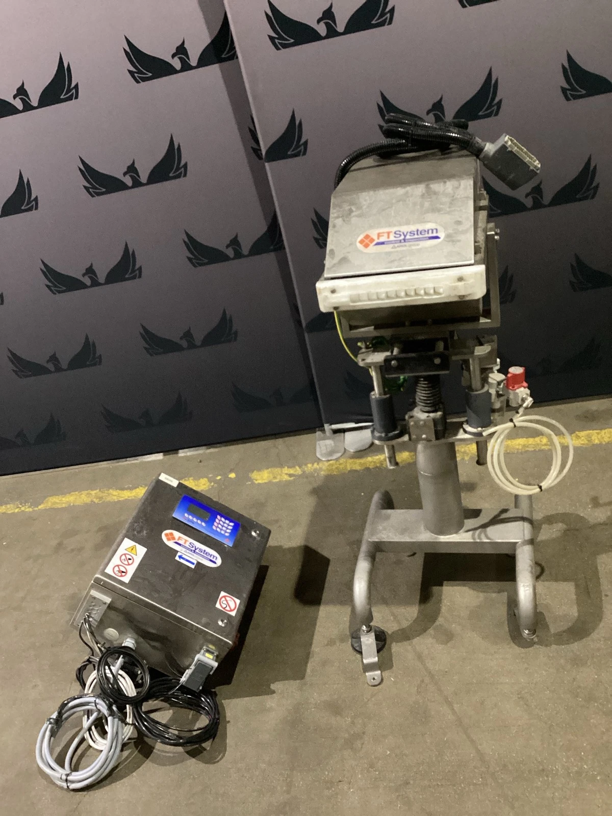 AROL FT System HS600-AR+CT010_1-CR+TA001-SE+Z002-10+RG002+ST011-RG+AE001-SE Inspection System USED - Image 7
