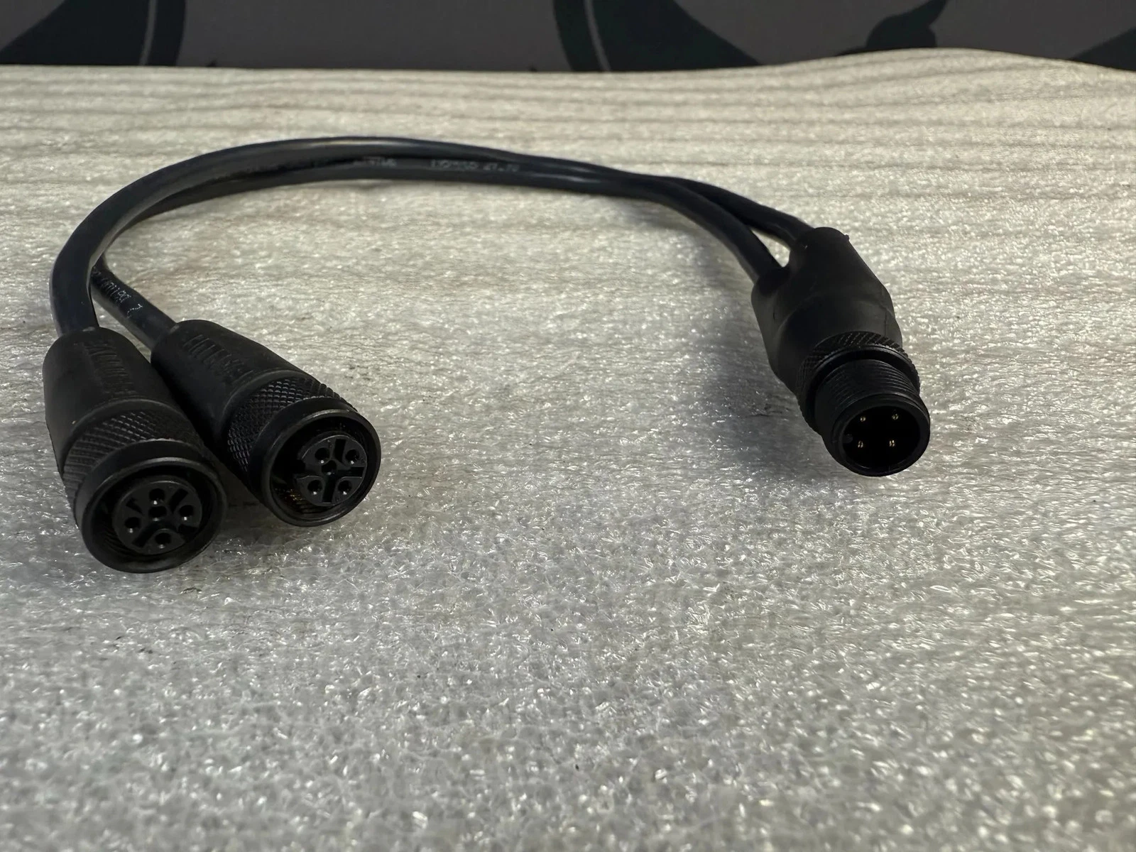 BALLUFF BCC W414-W415-W415-U2046-003 Splitter Cable BCC0EHM NEW - Image 2